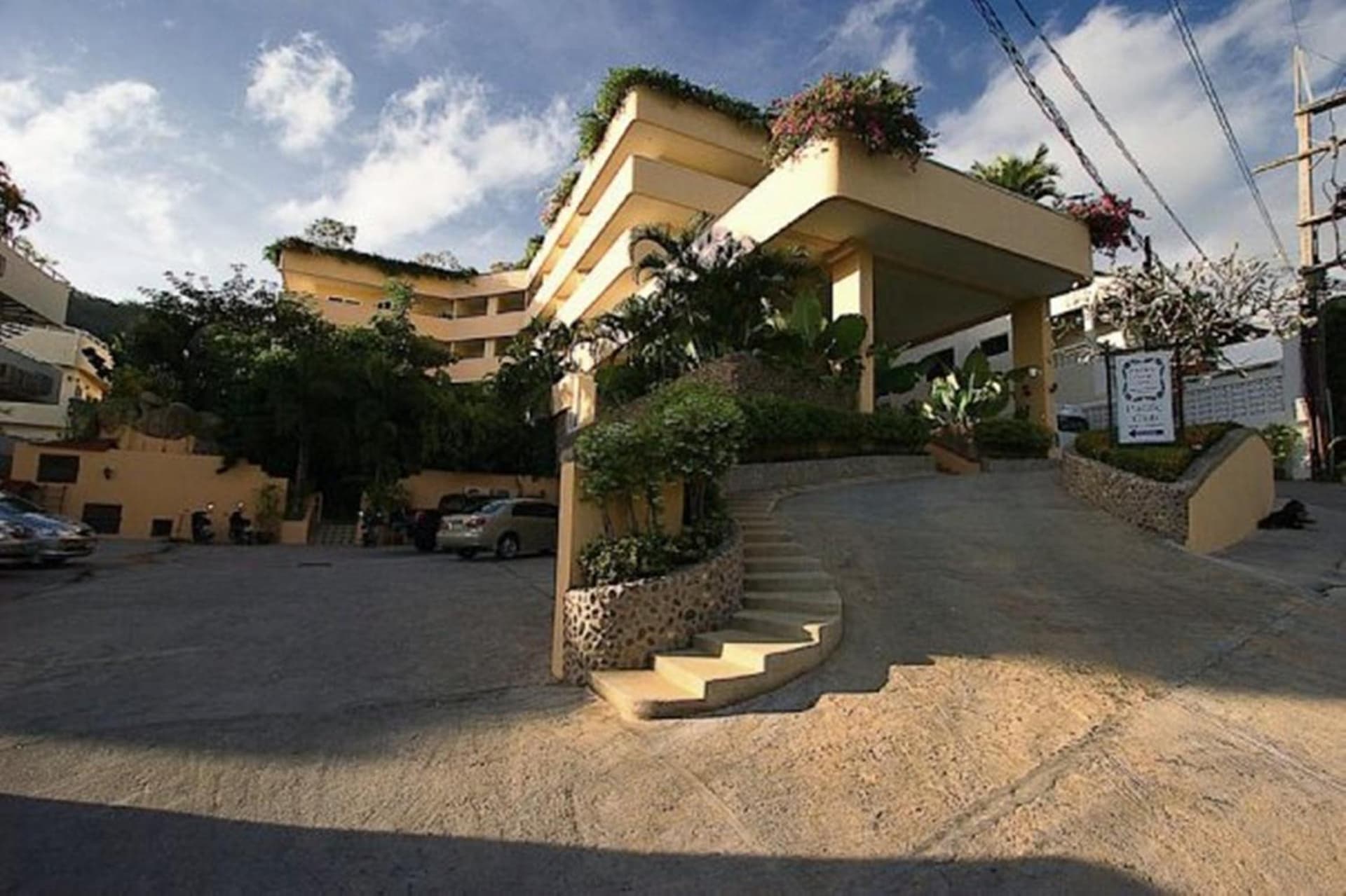 Pacific Club Resort