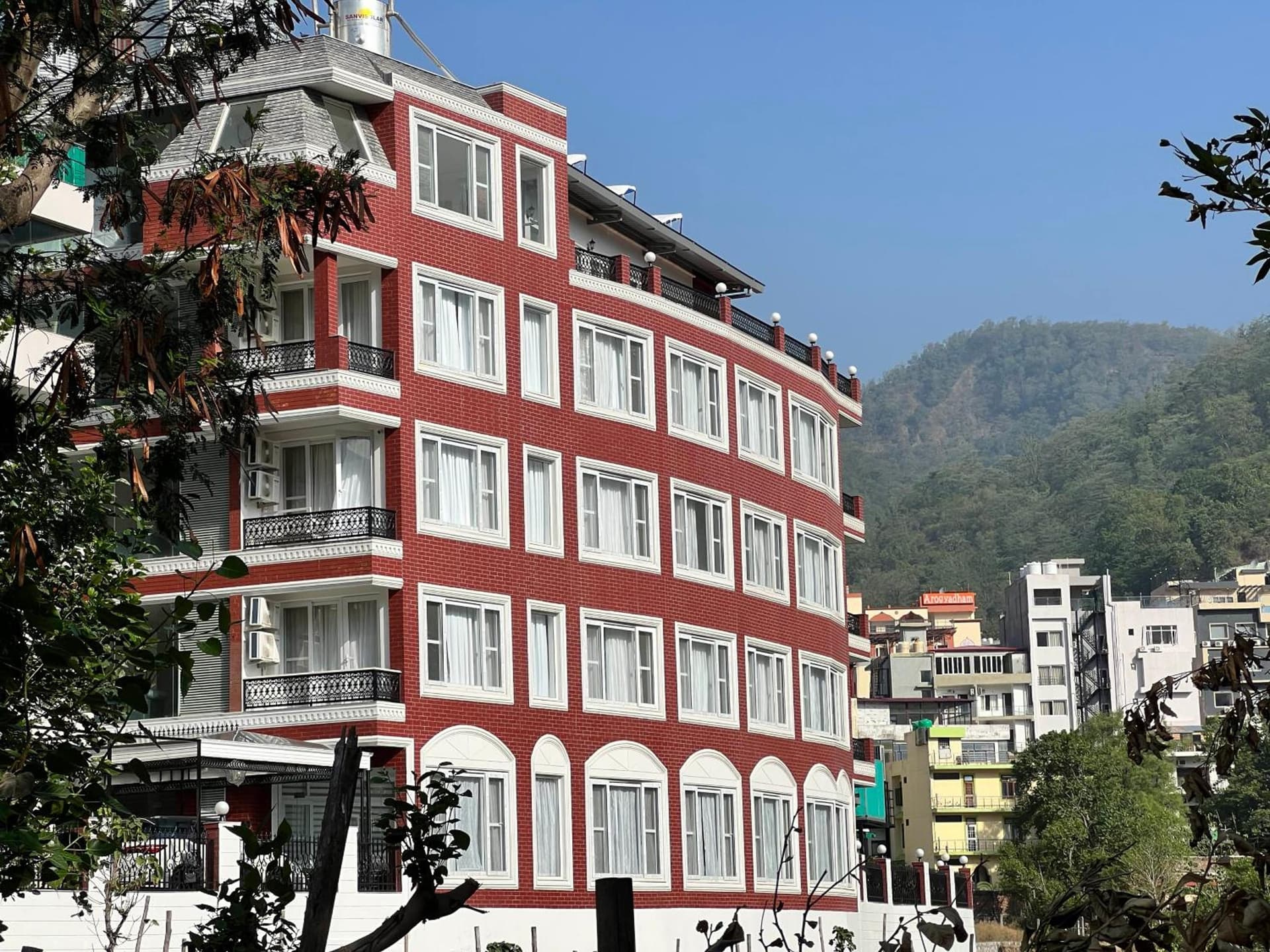 Terrakotta Rishikesh