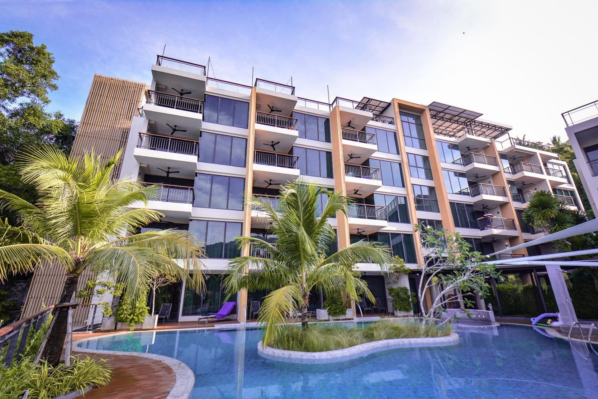 SKYVIEW Resort Phuket Patong Beach