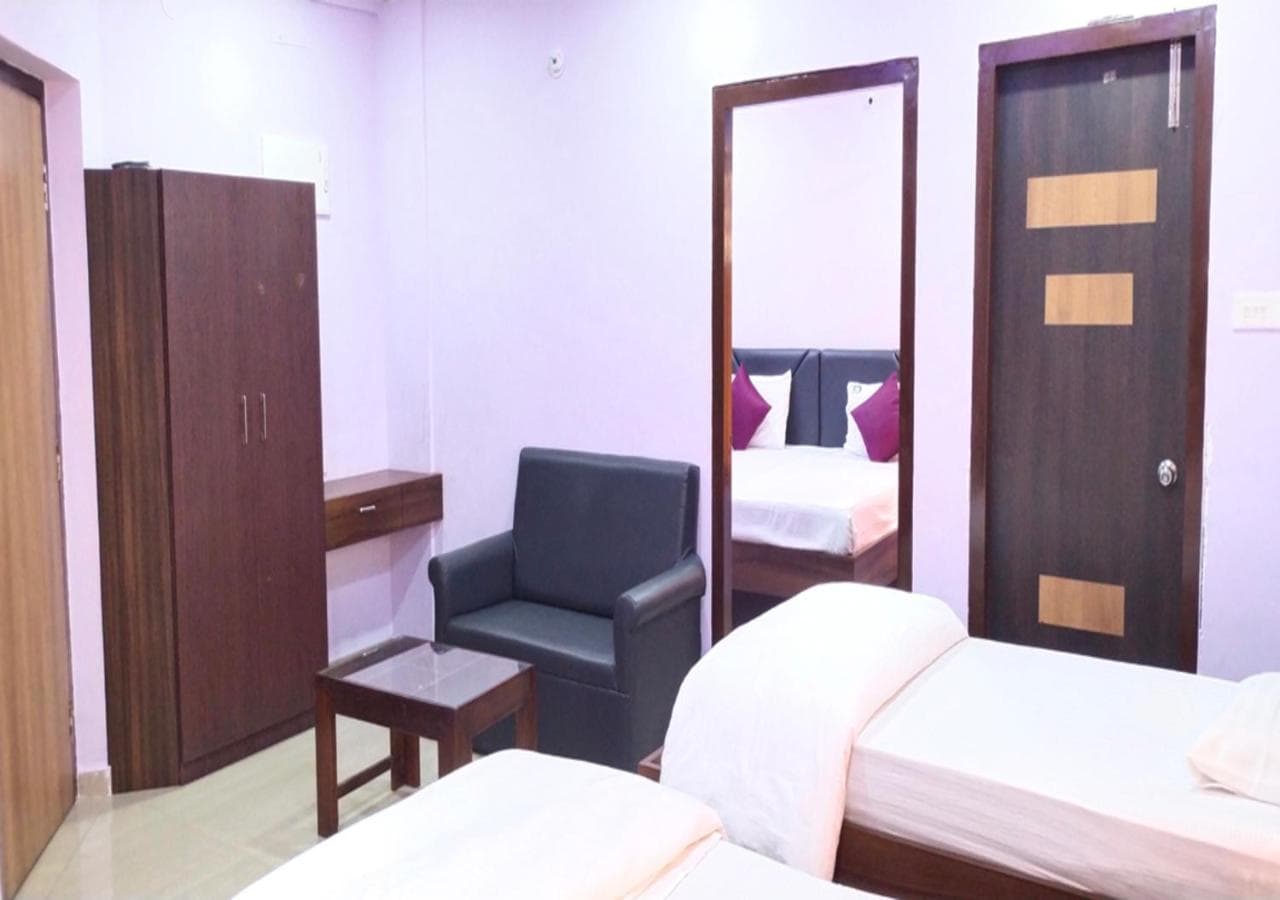 HOTEL PURI GREENS