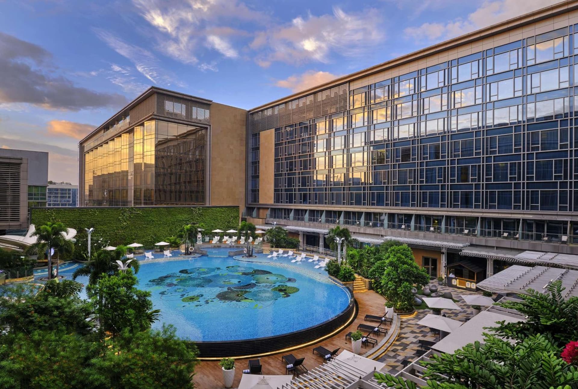 Hilton Manila Newport World Resorts