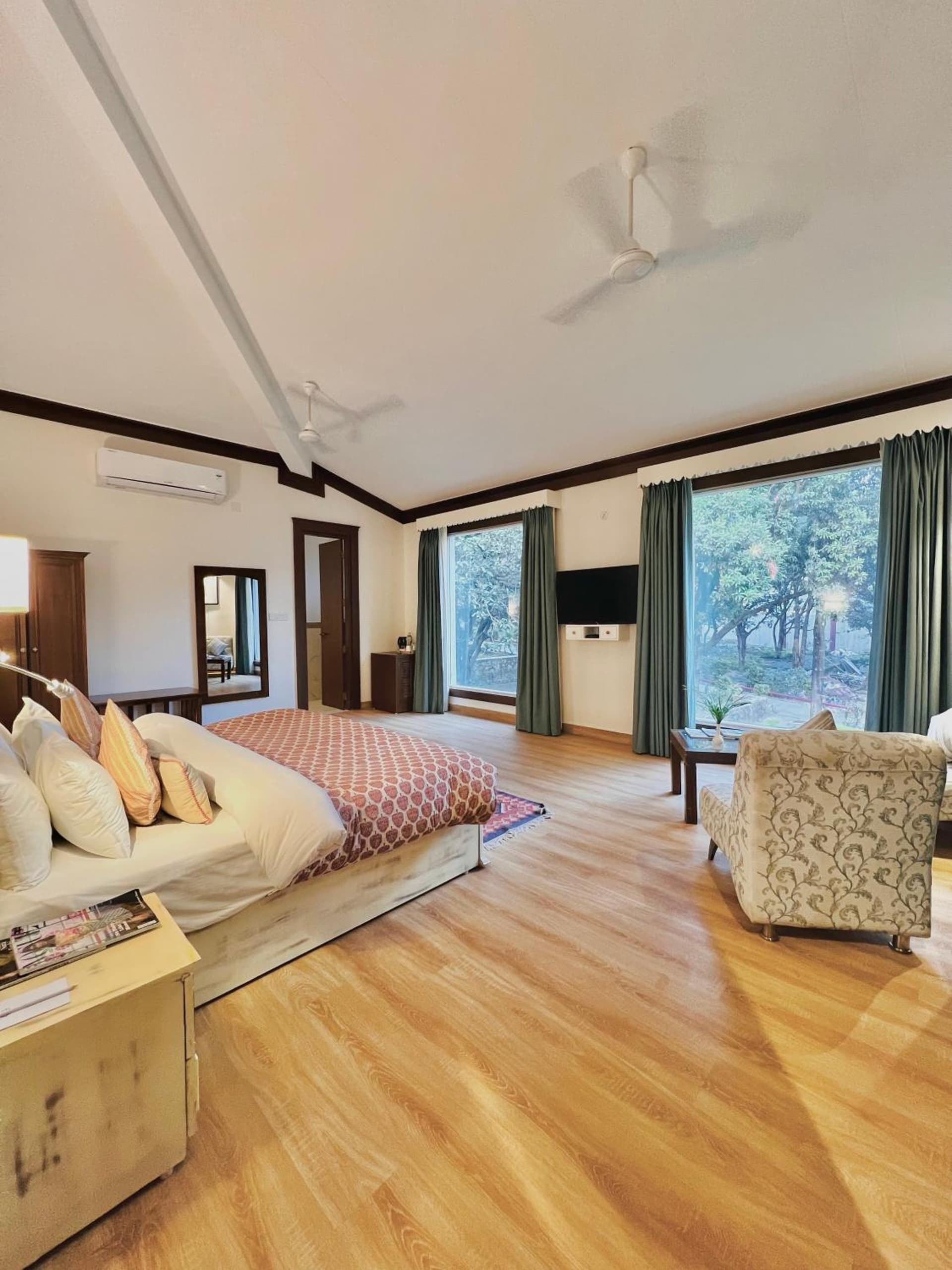 Yog Niketan Villa