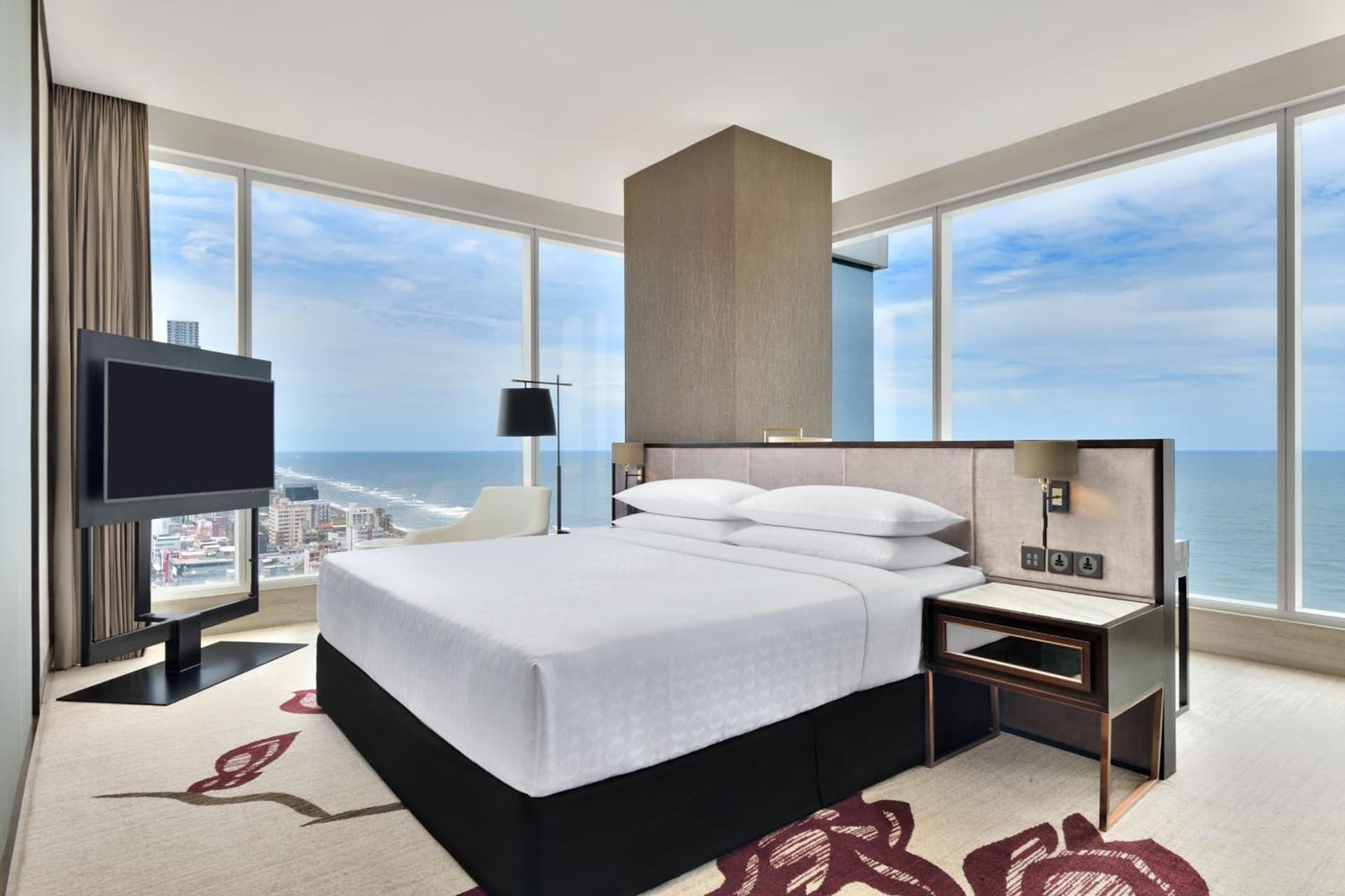 Sheraton Colombo Hotel