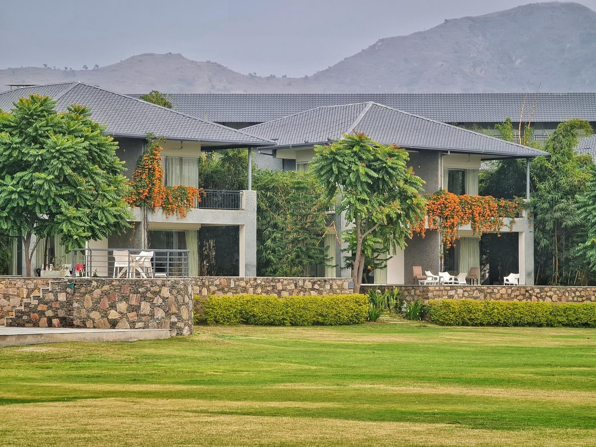 TatSaraasa Resort & Spa, Udaipur