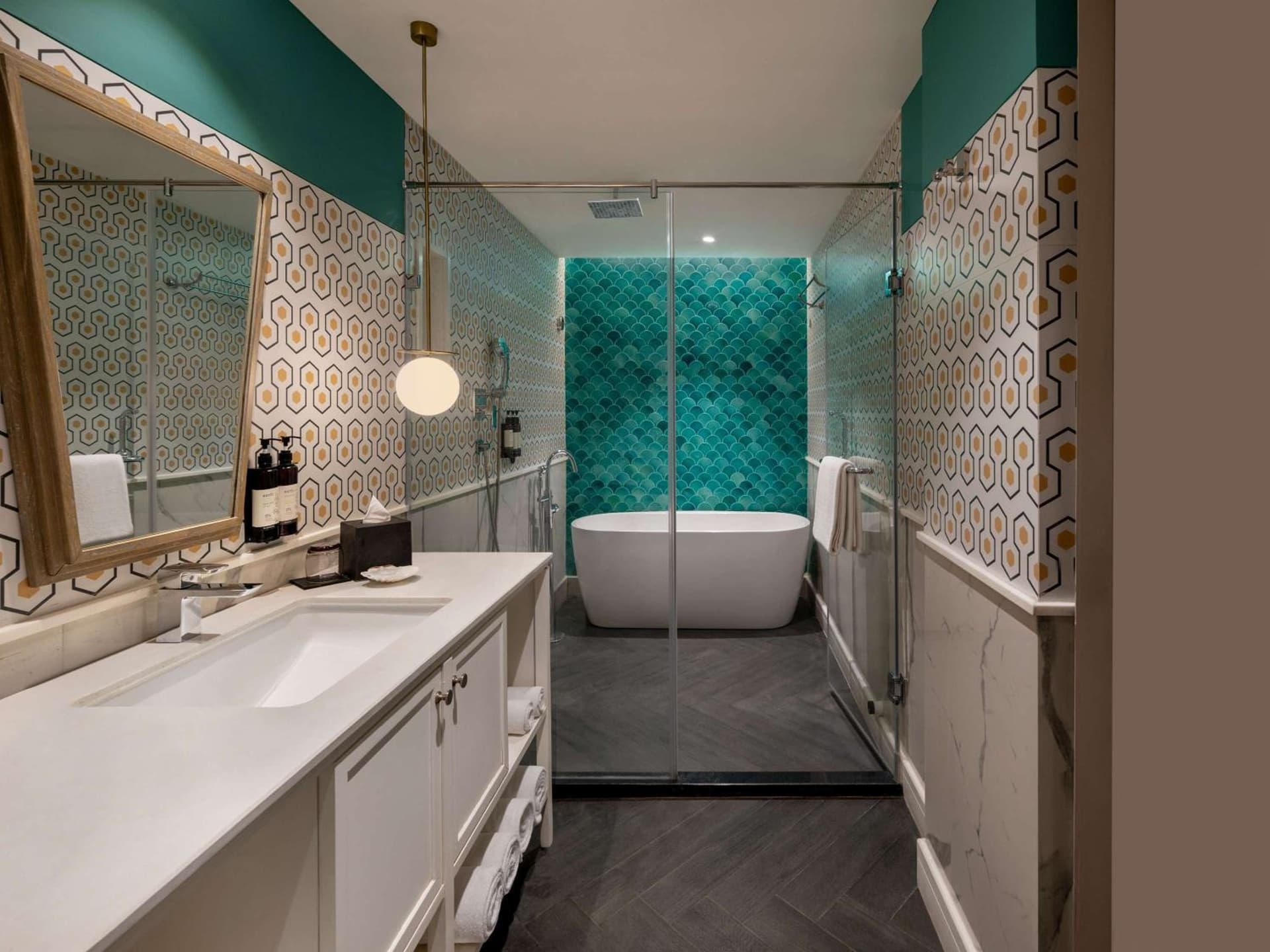 Grand Mercure Goa Candolim - An Accor Hotels Brand