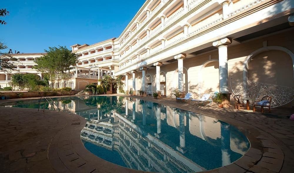 Lagoona Resort