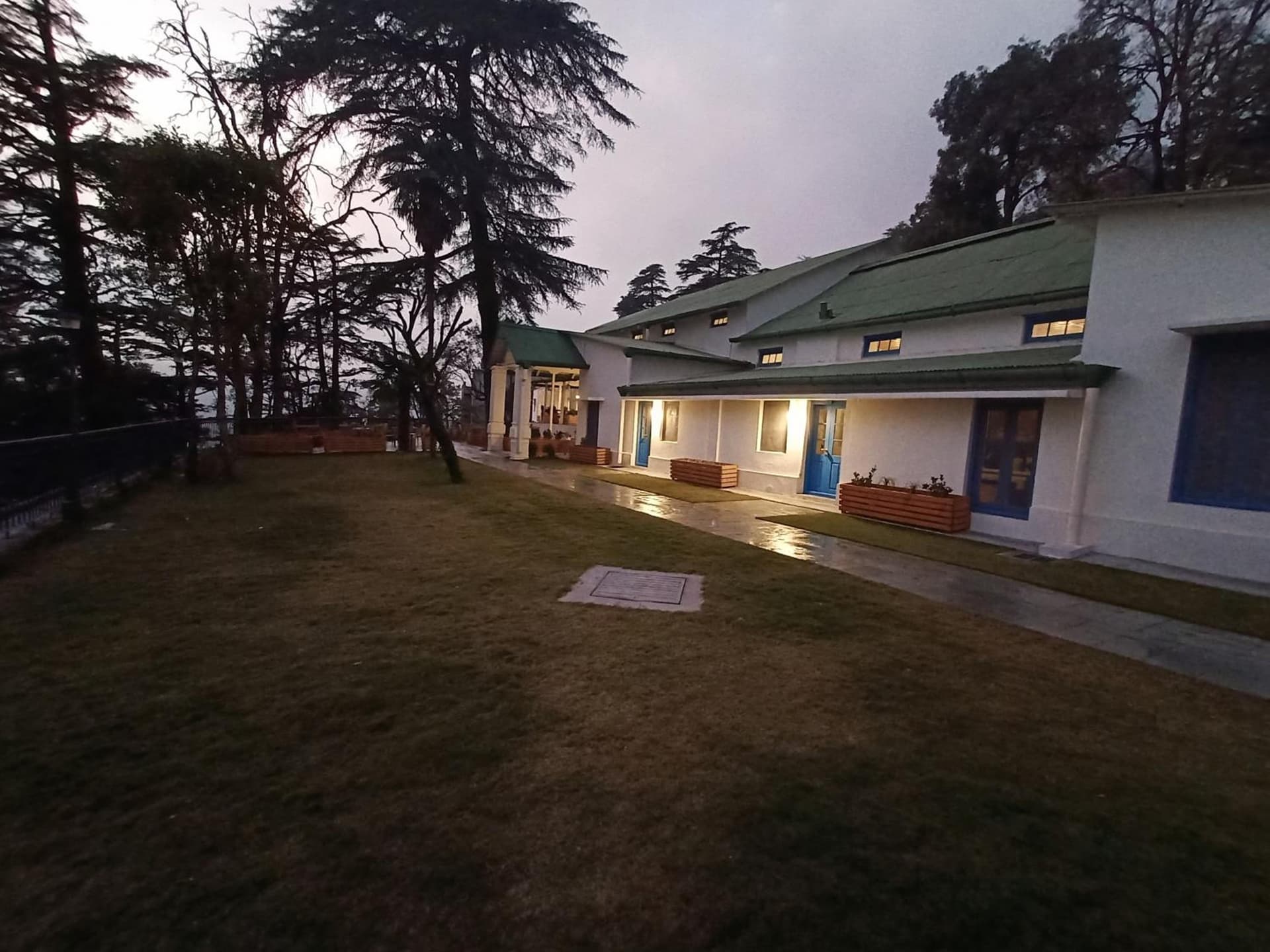 Hotel Pine Retreat Mallroad