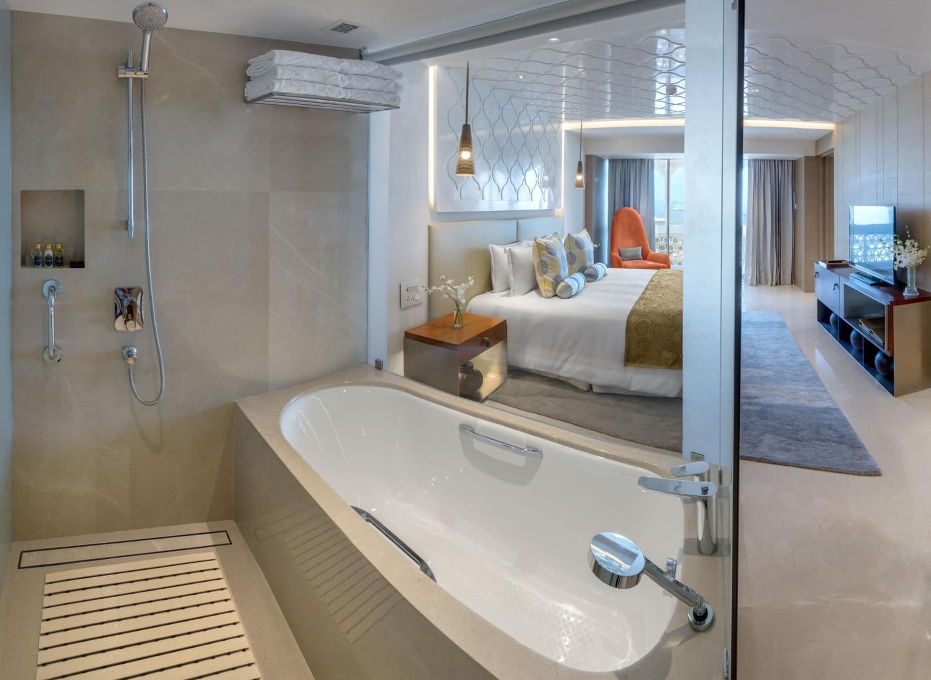 Suite King Sea View Room
