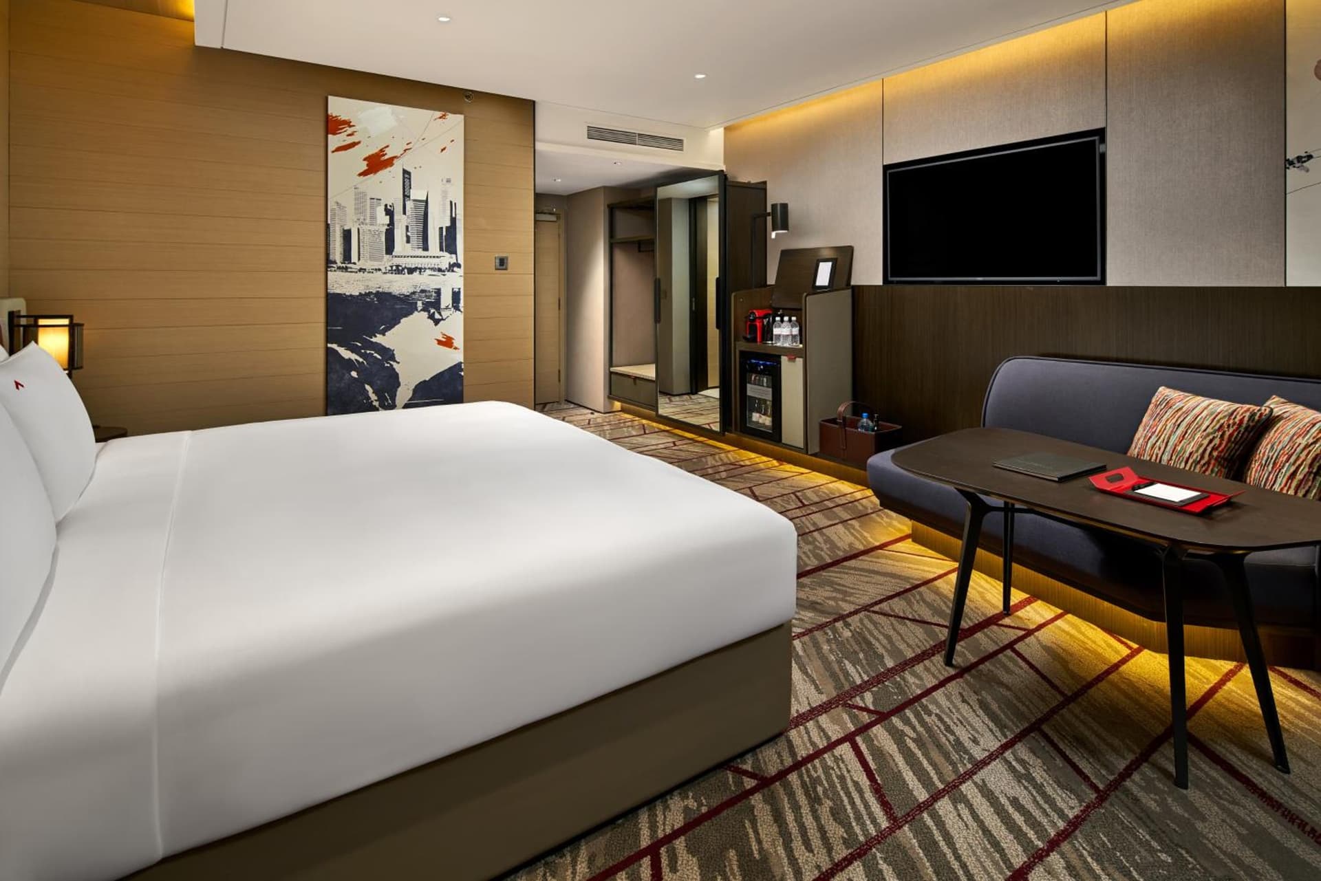 Executive King City View Balcony High Floor Room