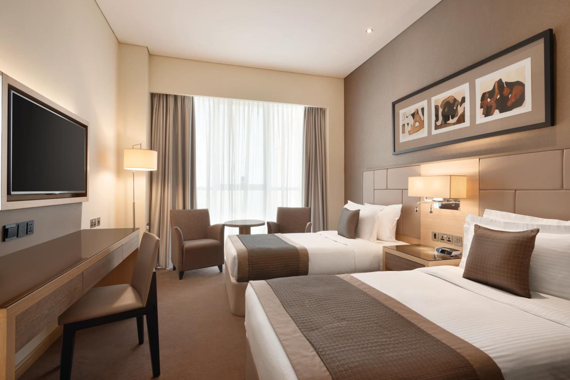 Classic Twin City View Room
