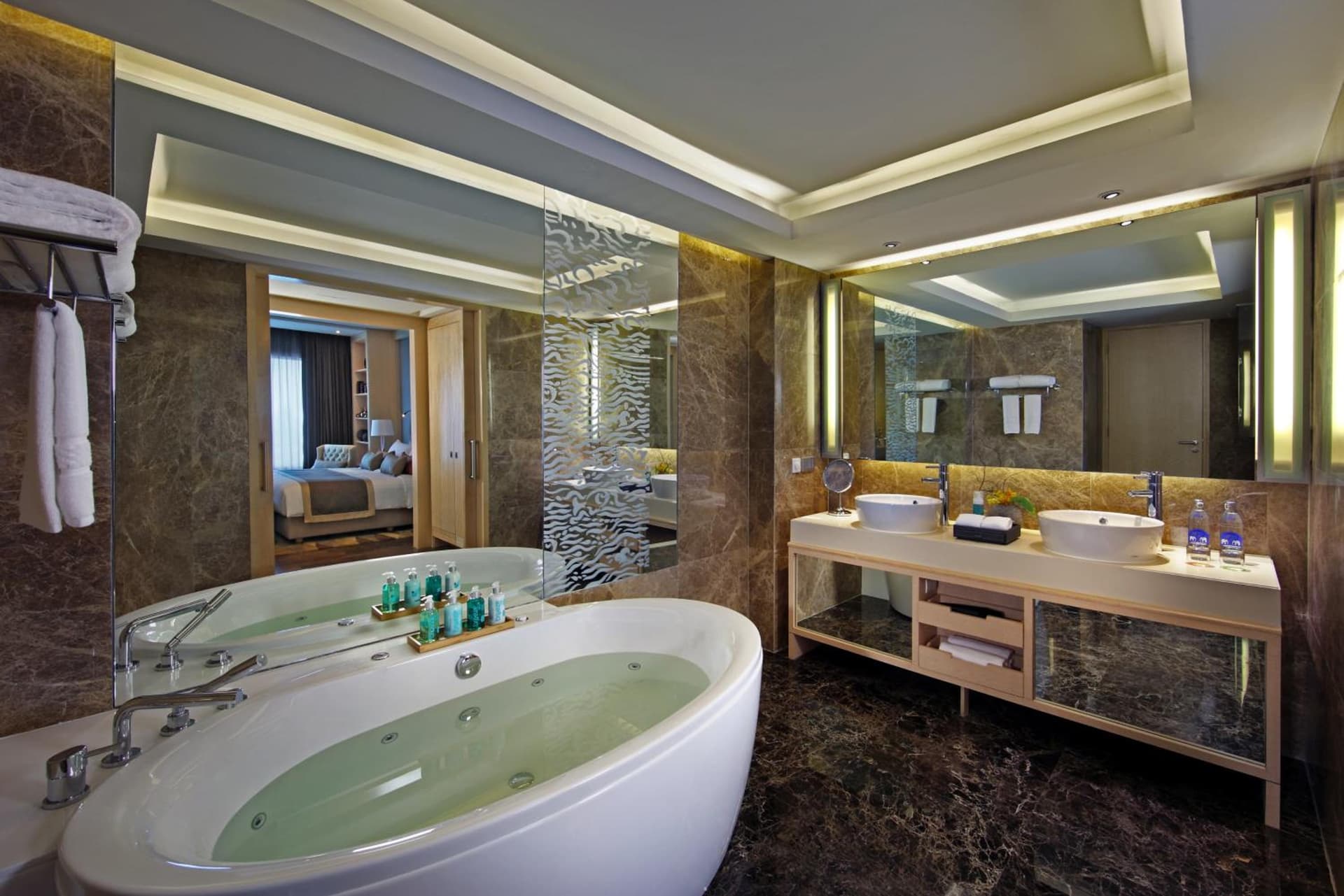 Suite King Room