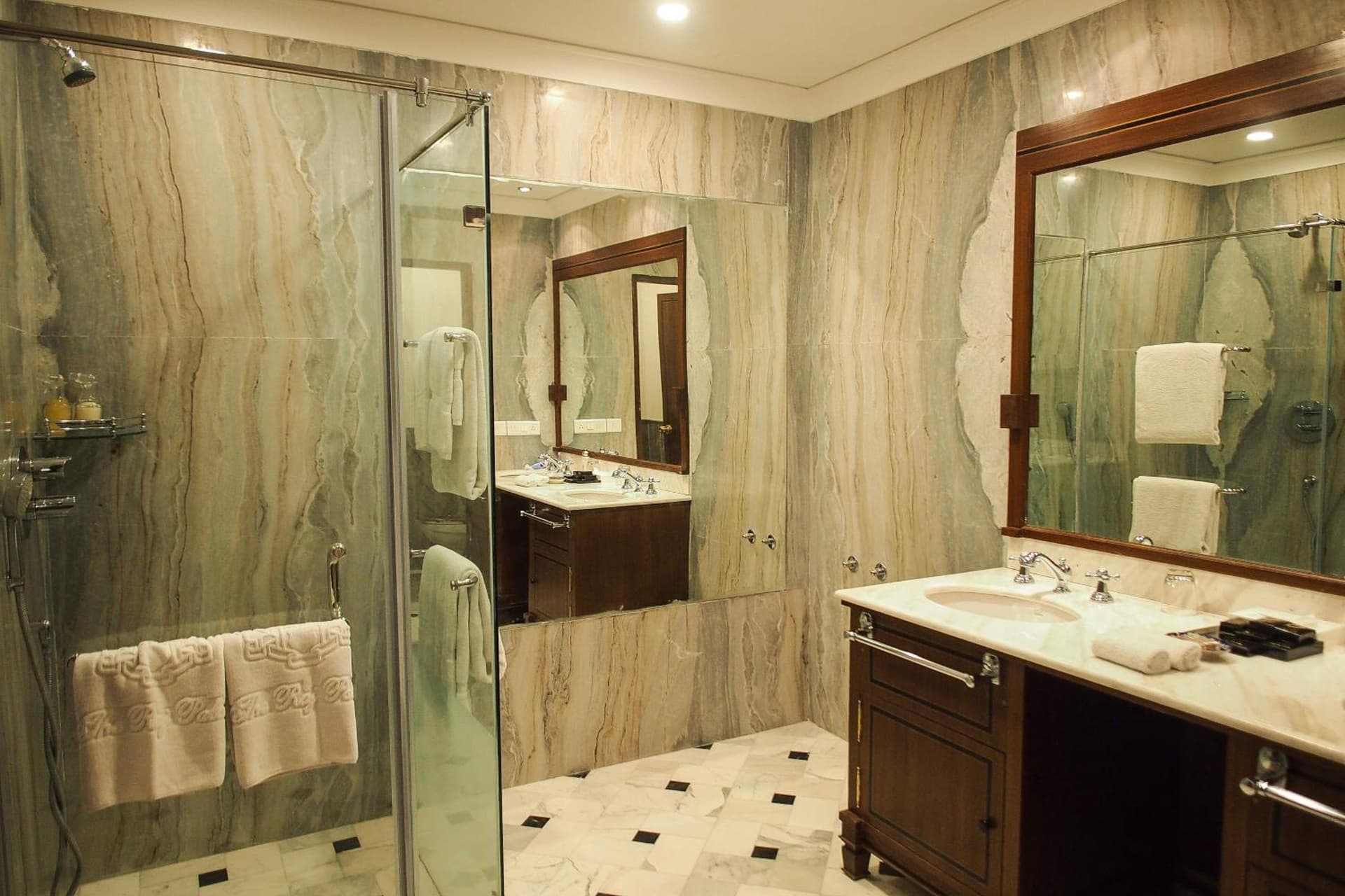 Premier Twin Room