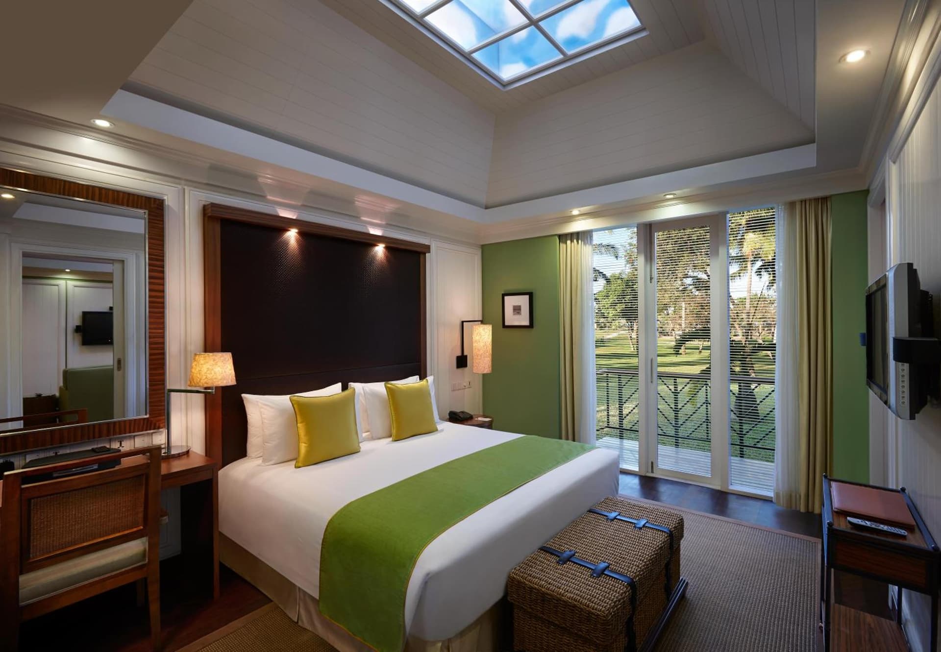 2 Bedroom Presidential Villa