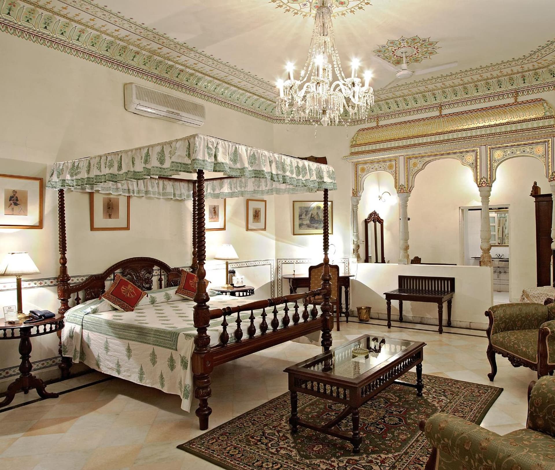 Deluxe King Or Twin Room