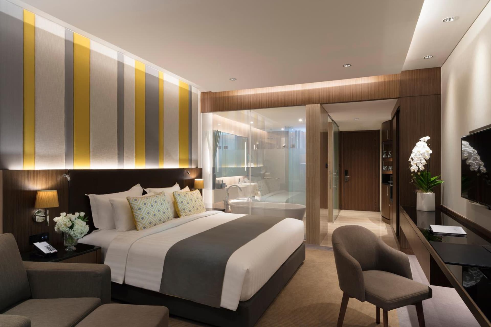 Deluxe King Room