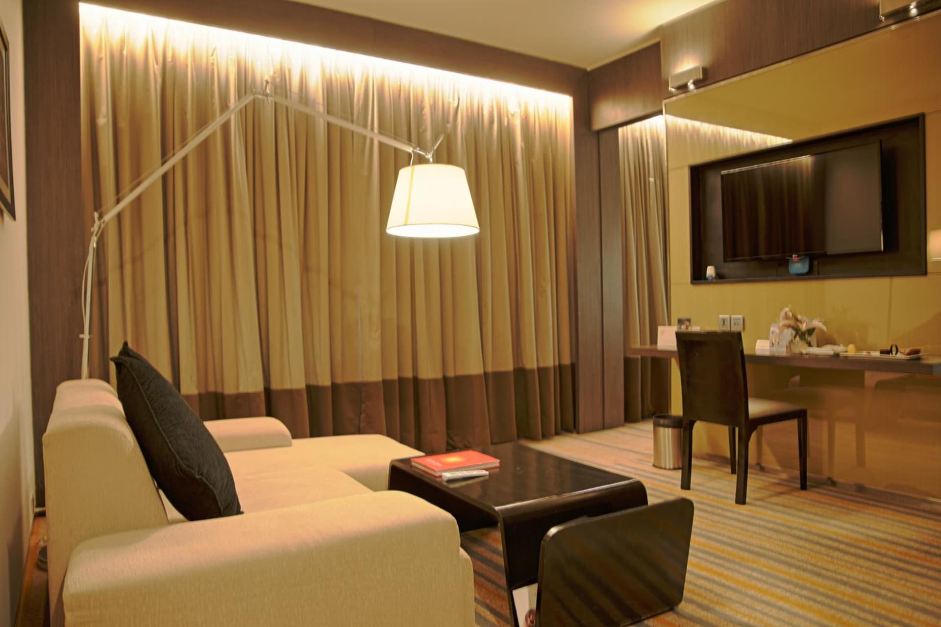 Suite Double Room