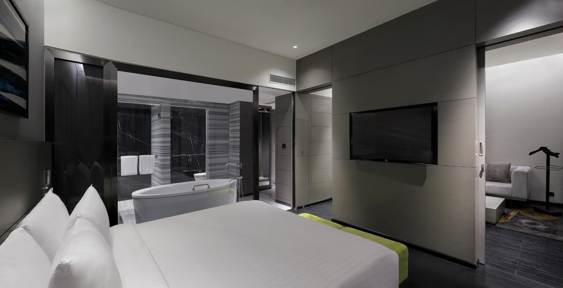 Suite Room