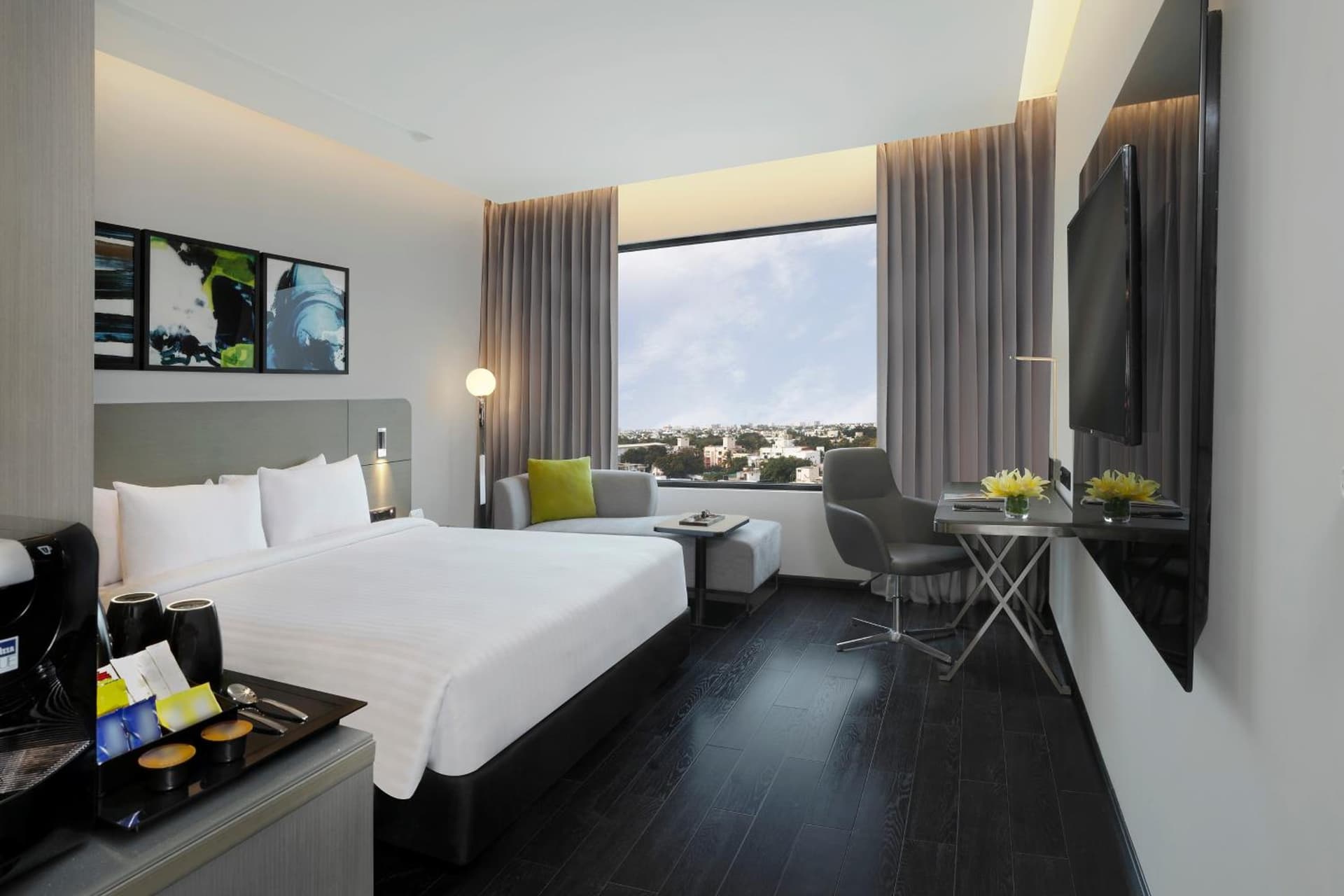 Superior King Room