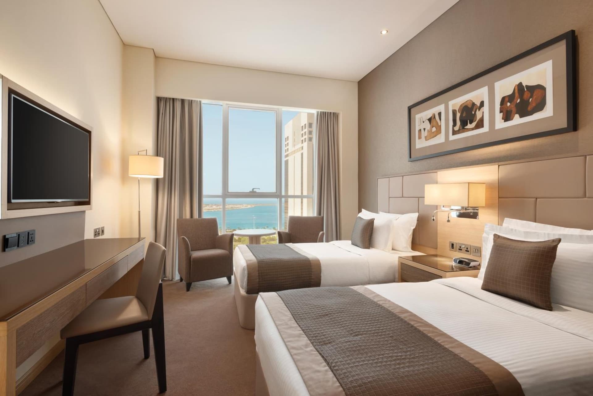 Deluxe Twin Sea View Room