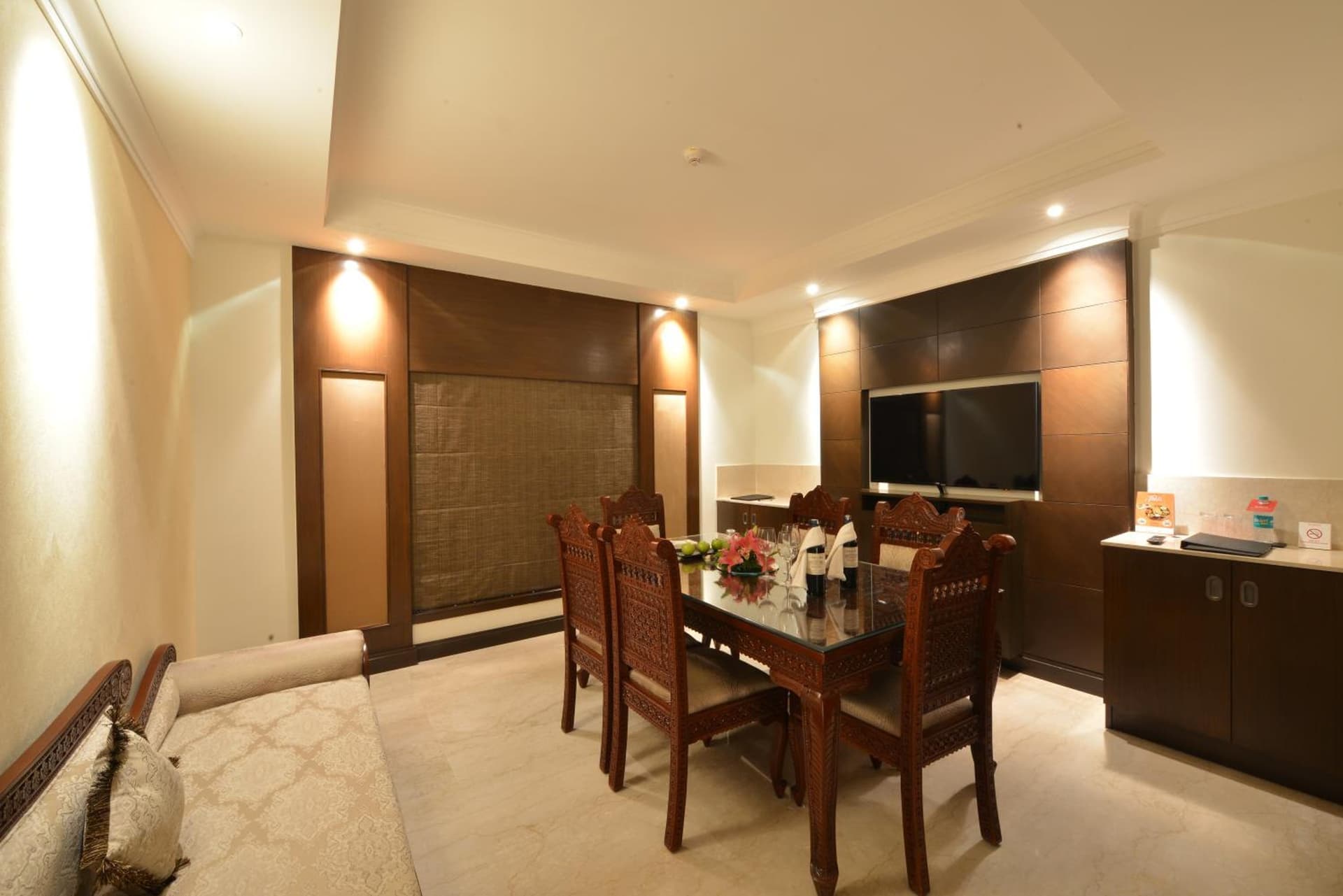 Suite King Room