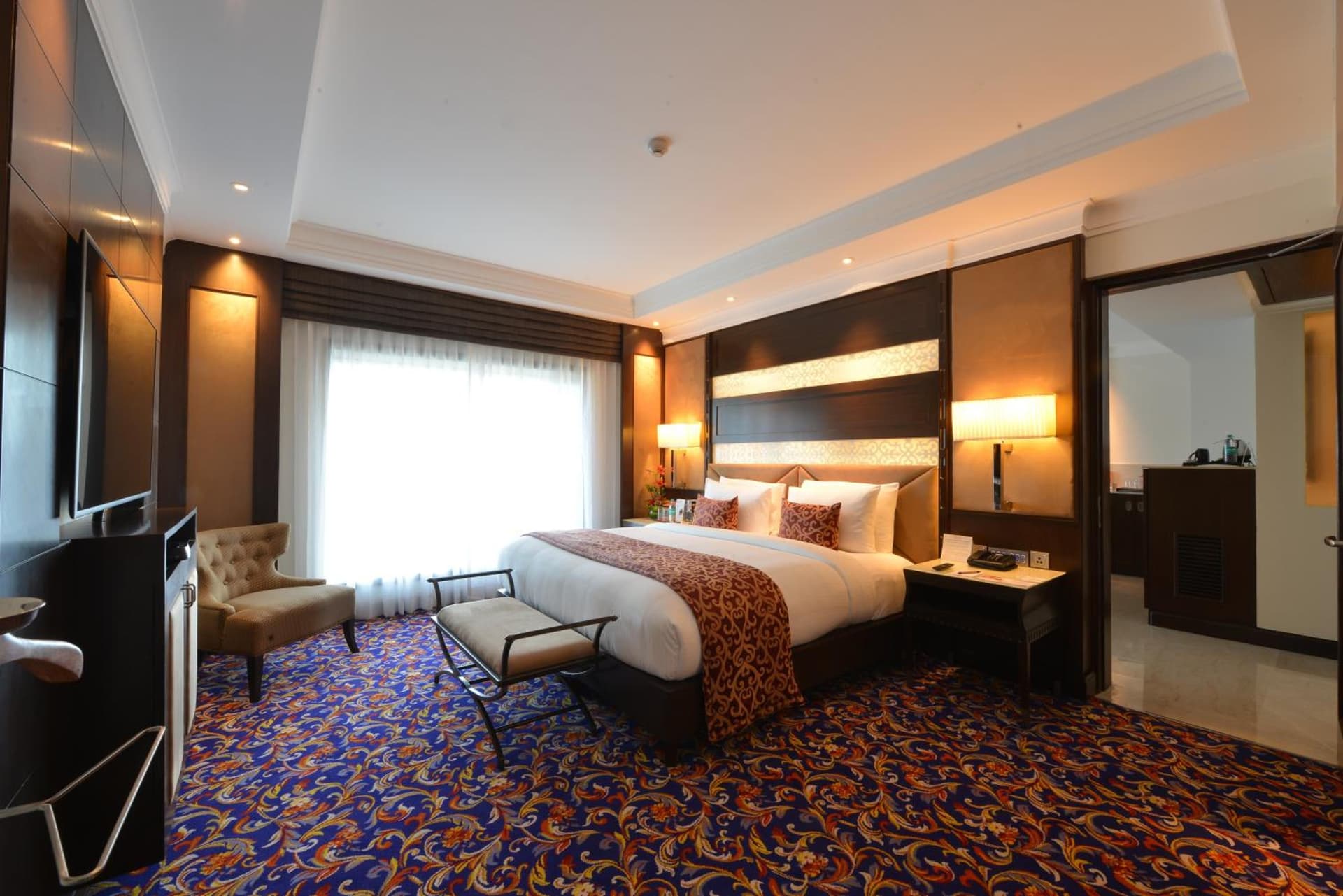 Suite King Room