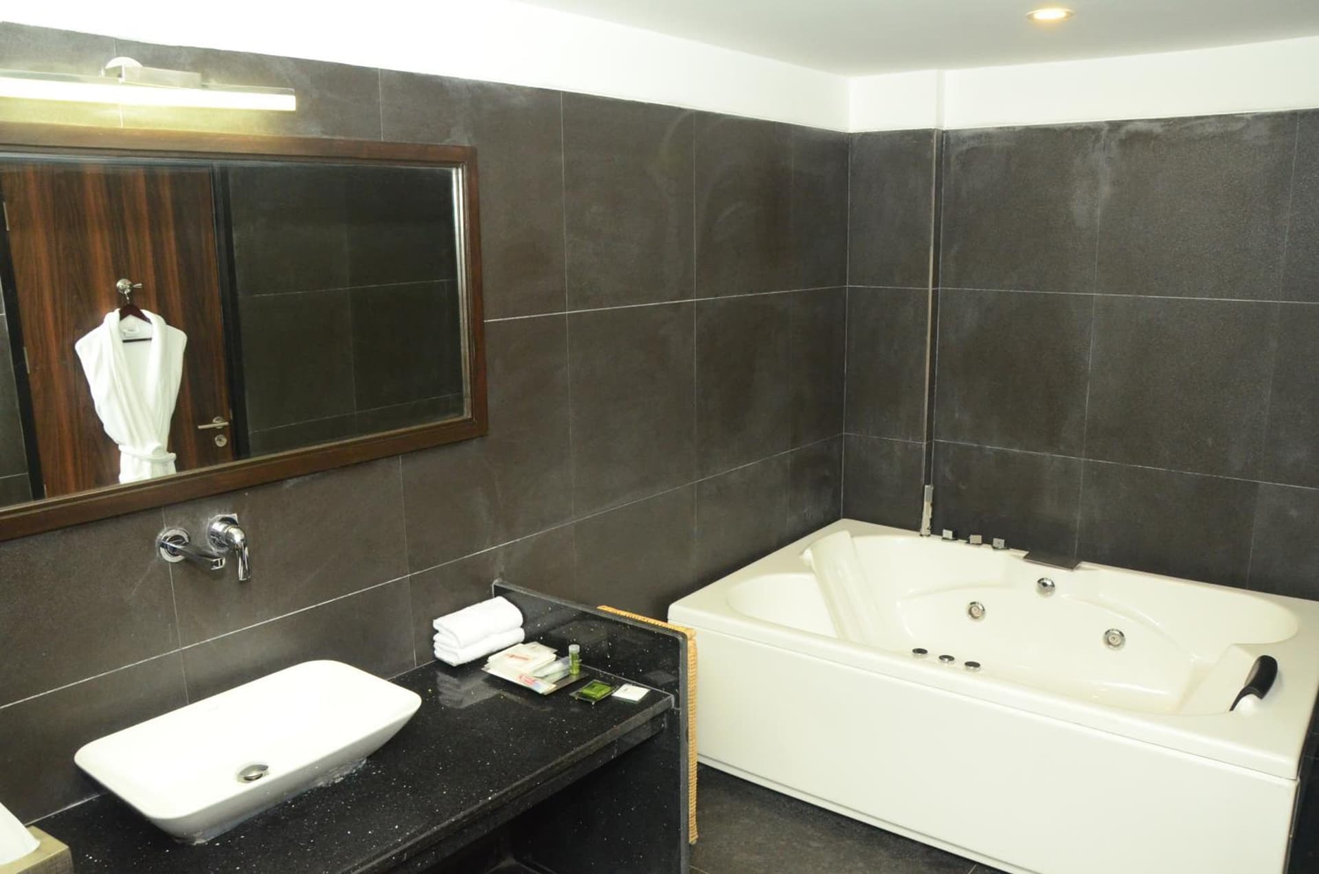 Suite King Room