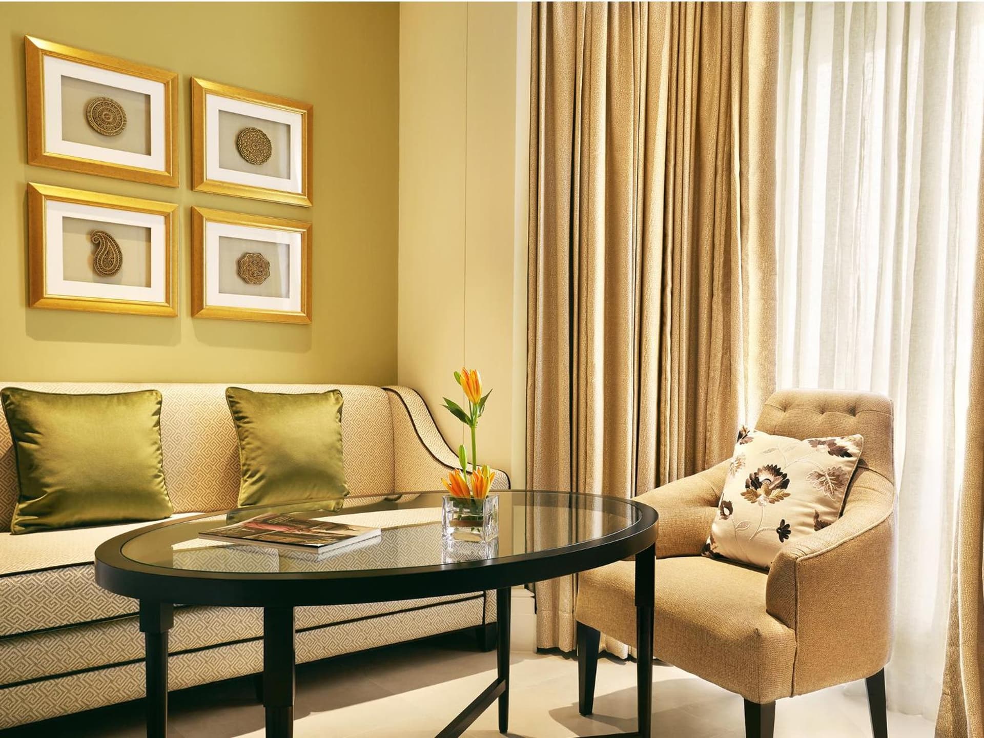 Luxury King Room