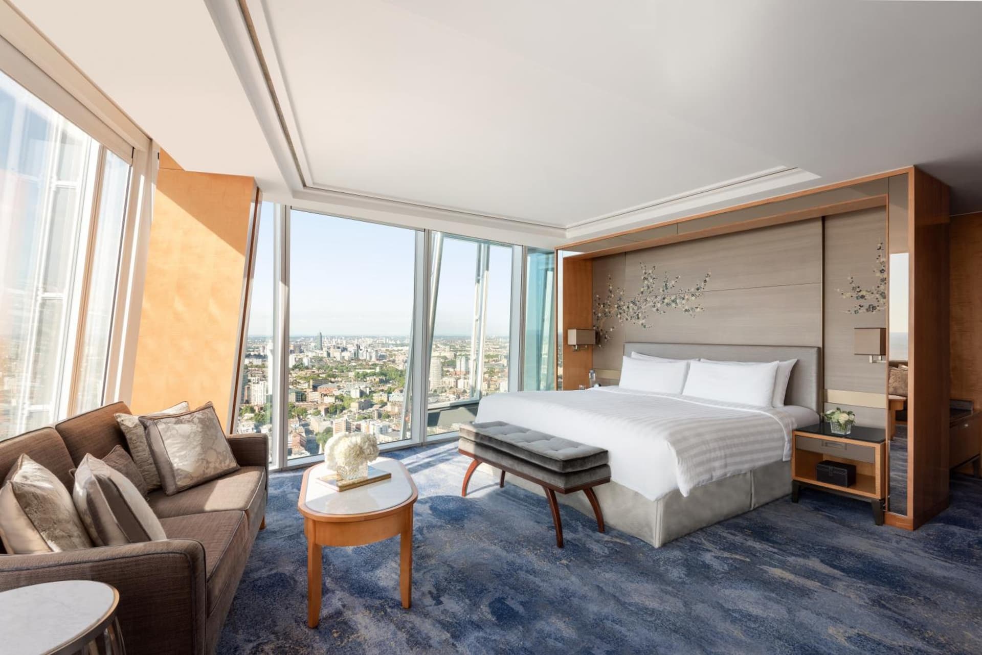 Premier King Room