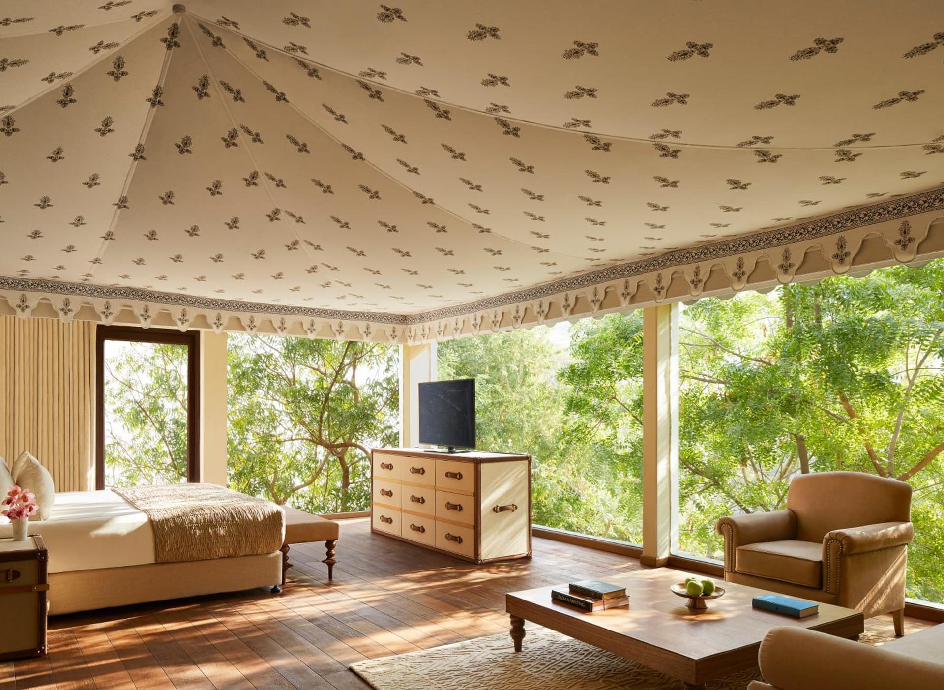 Suite King Room