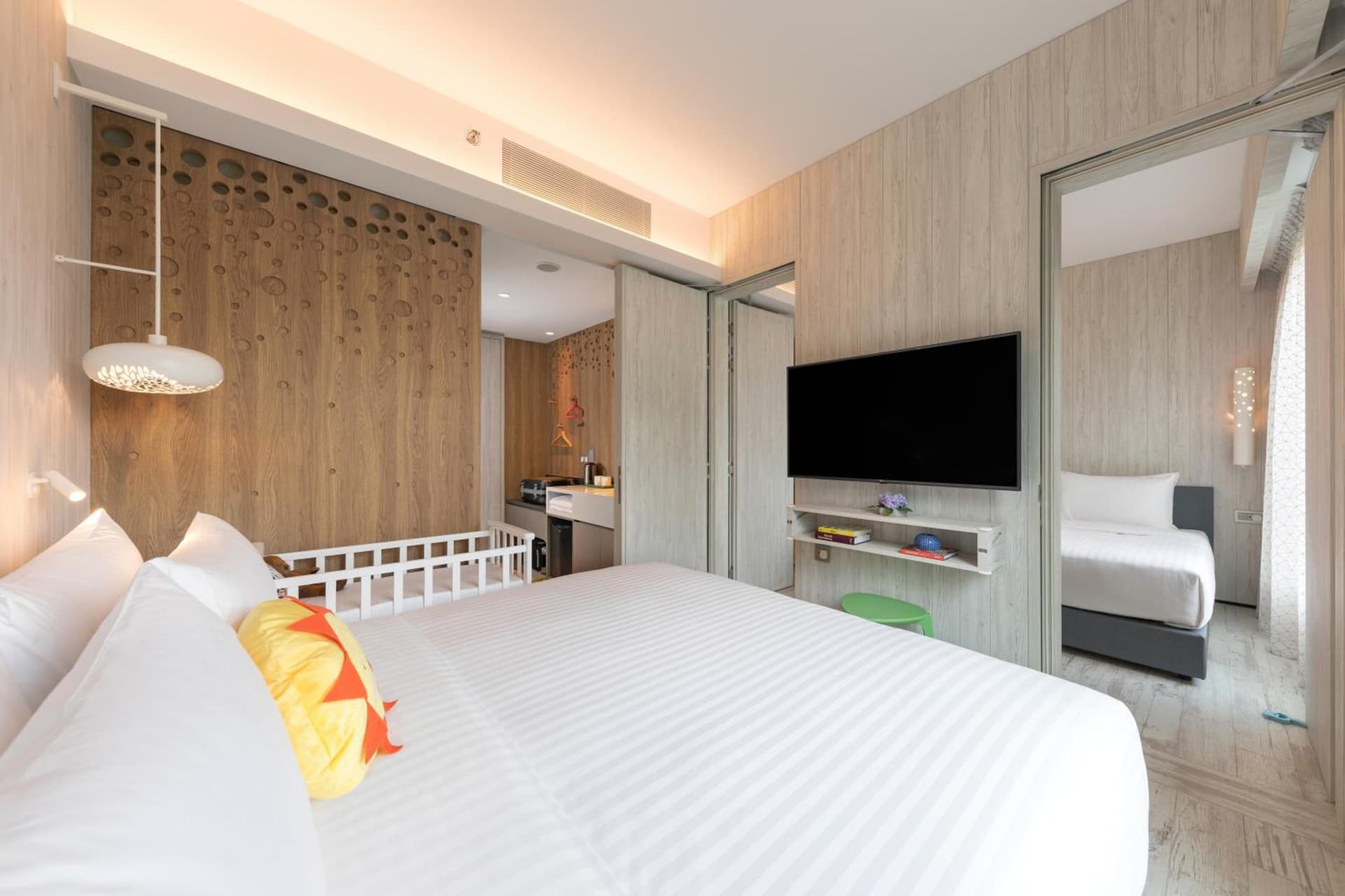 Family Twin Room