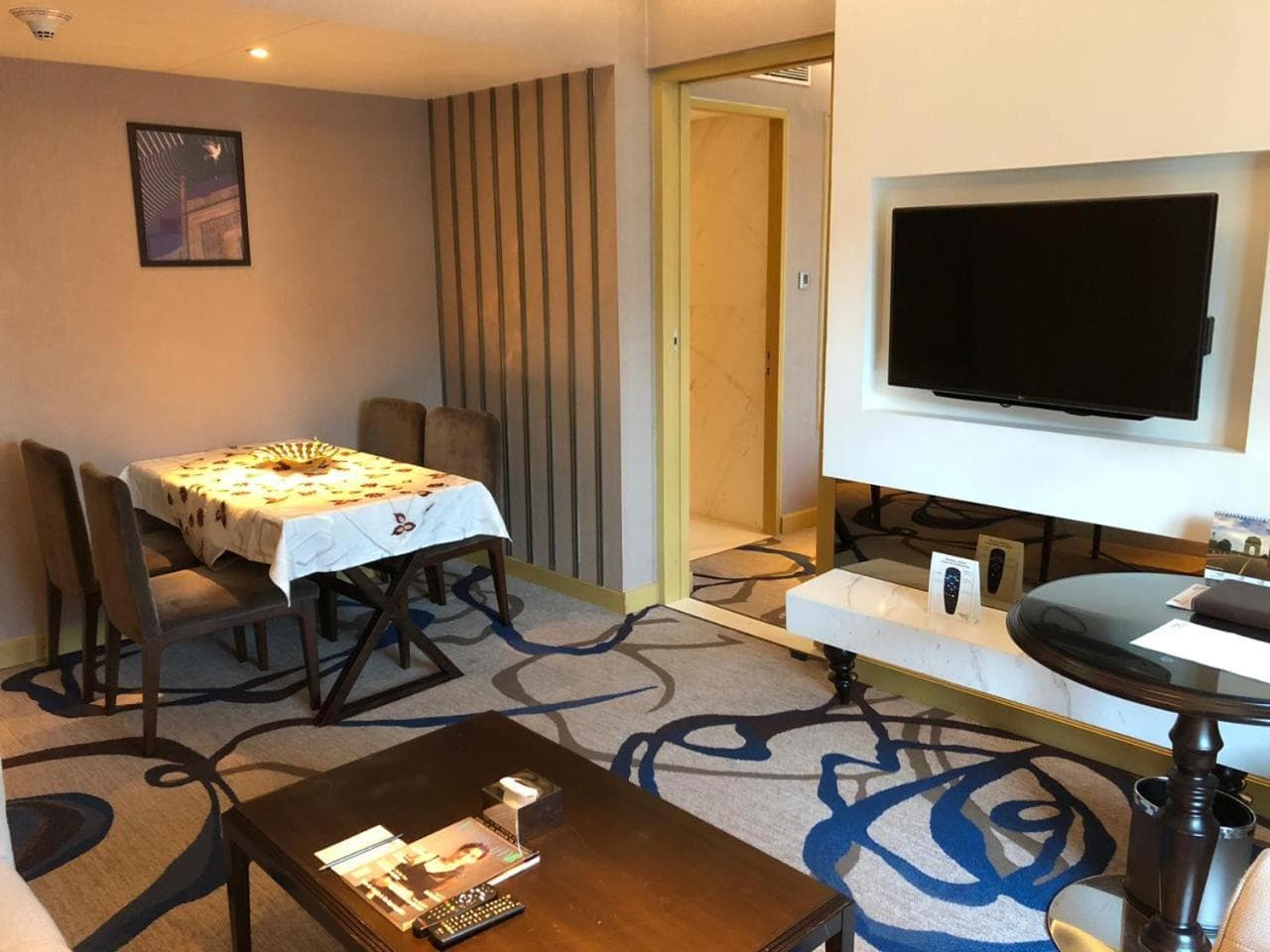 Suite King Room