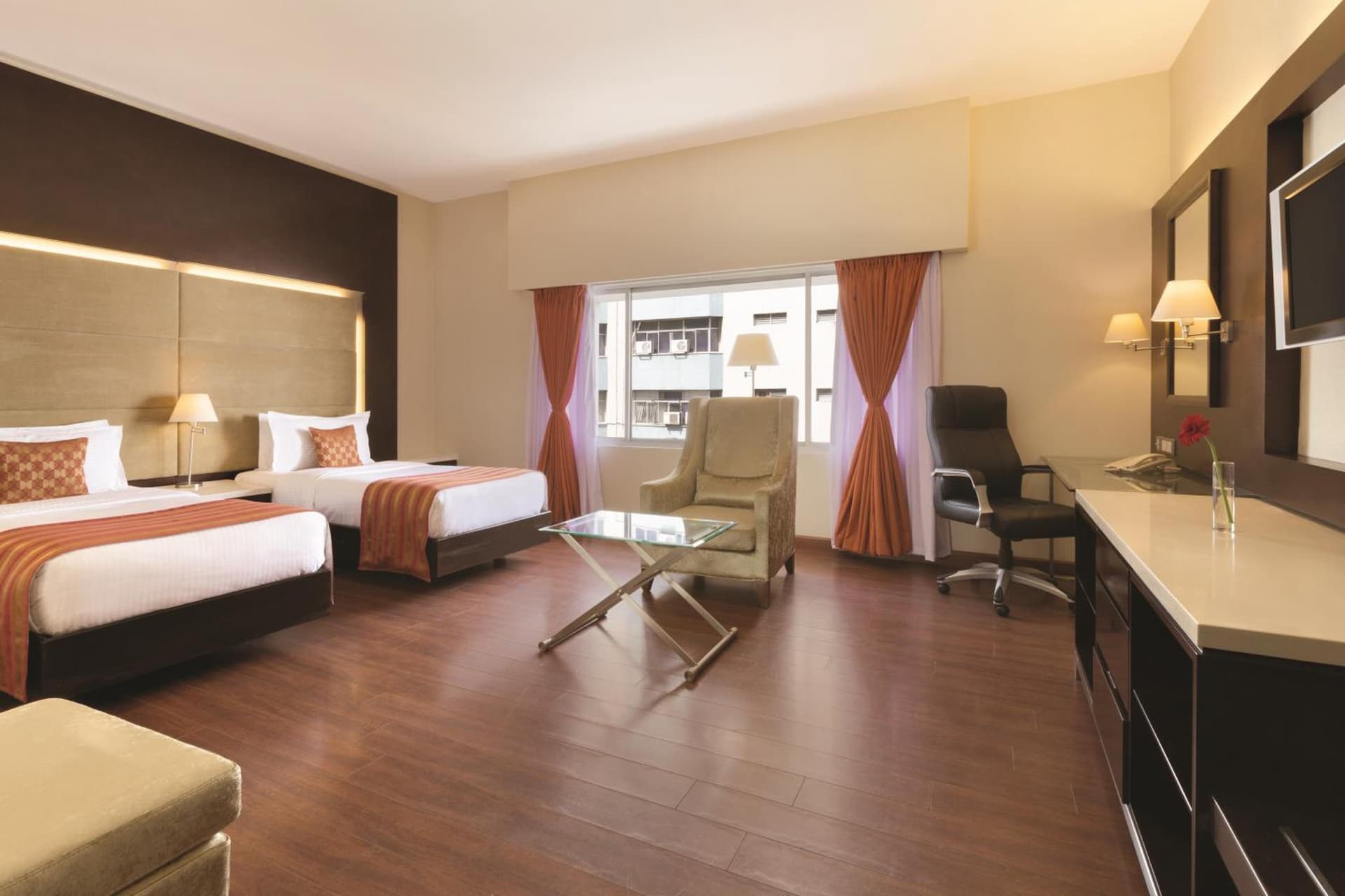 Twin Bed Executive Smoking Room