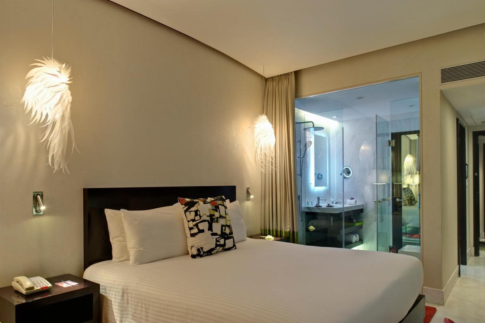 Deluxe Queen Room