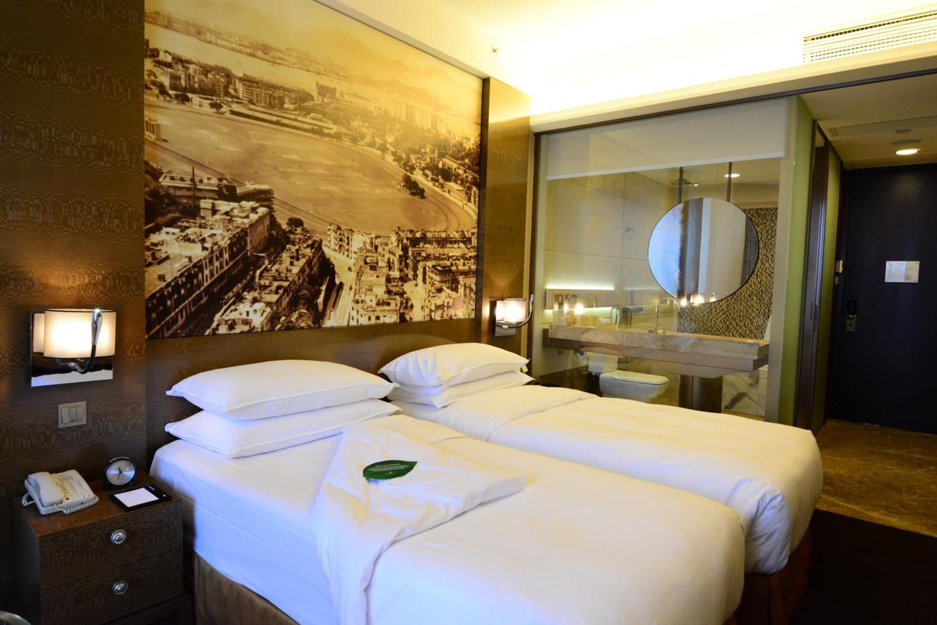 Superior King or Twin Room with Harbor View