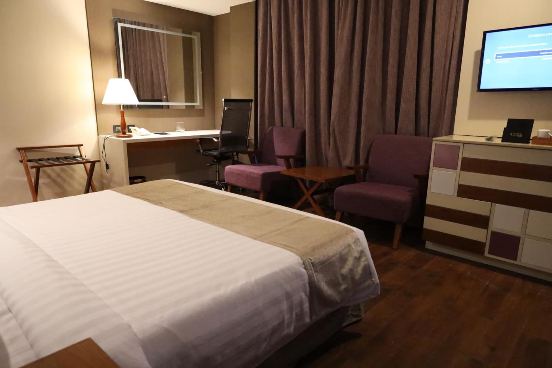Queen Suite