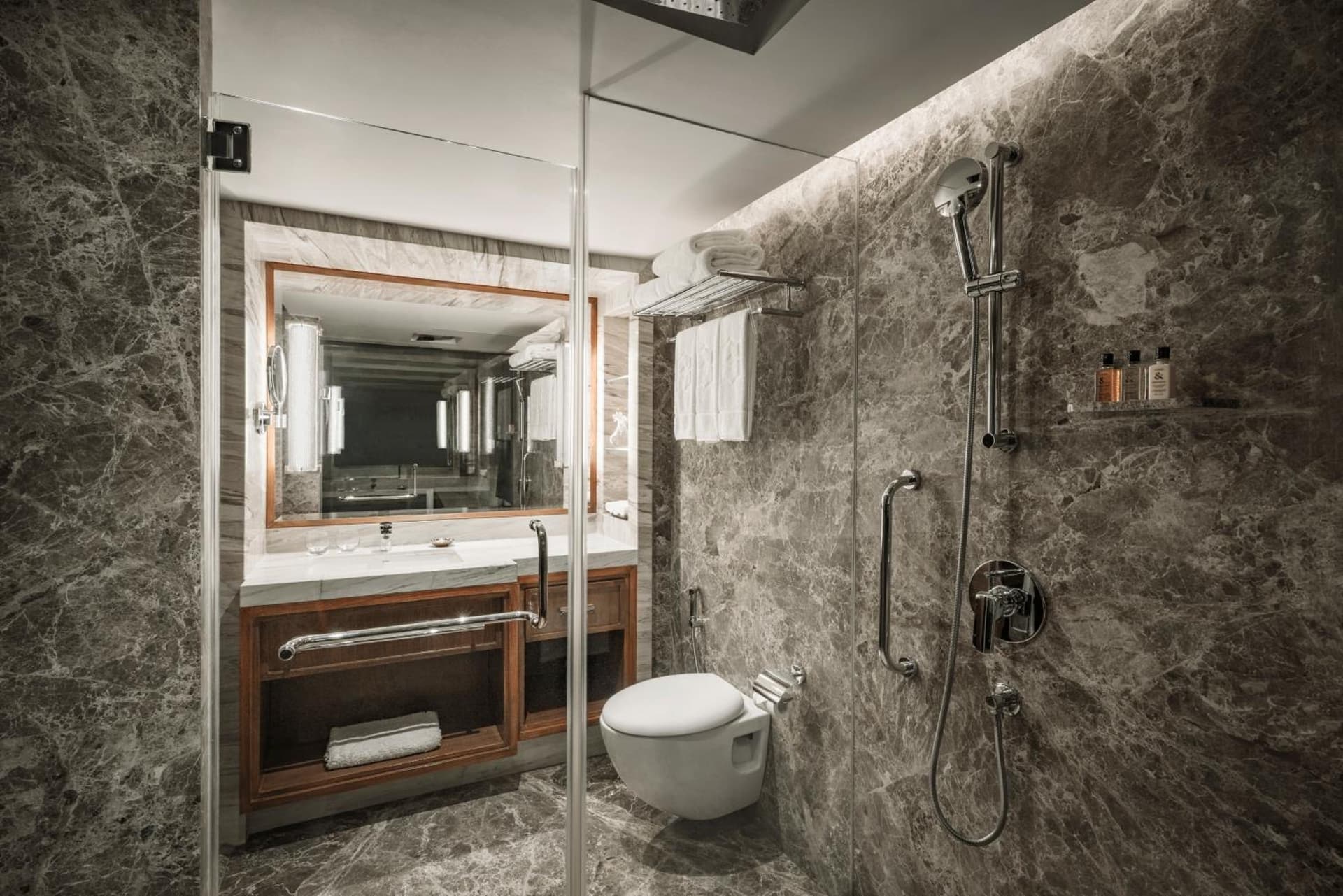 Club King Or Twin Room