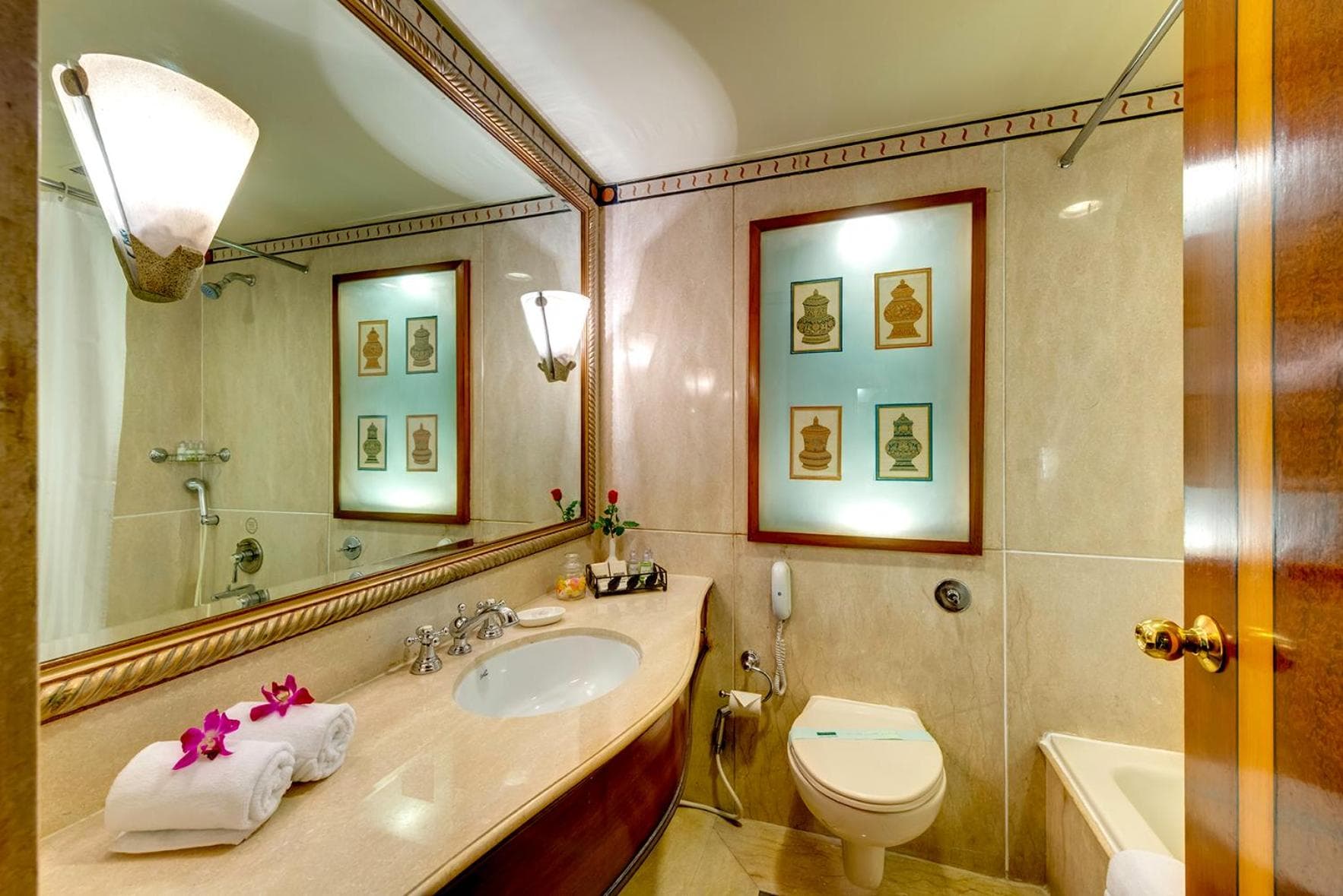 Premium Twin Room