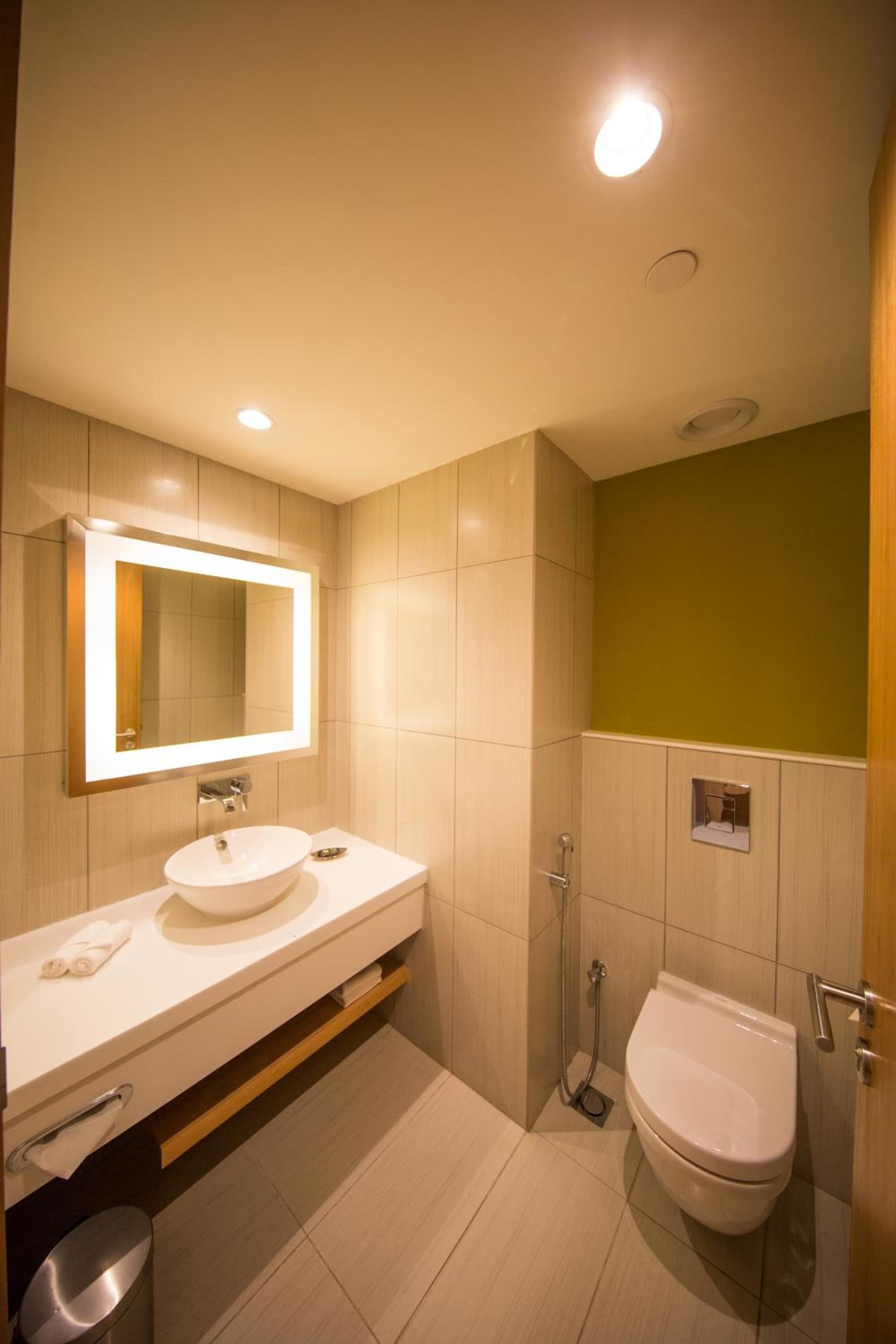 Executive King Pool View Room