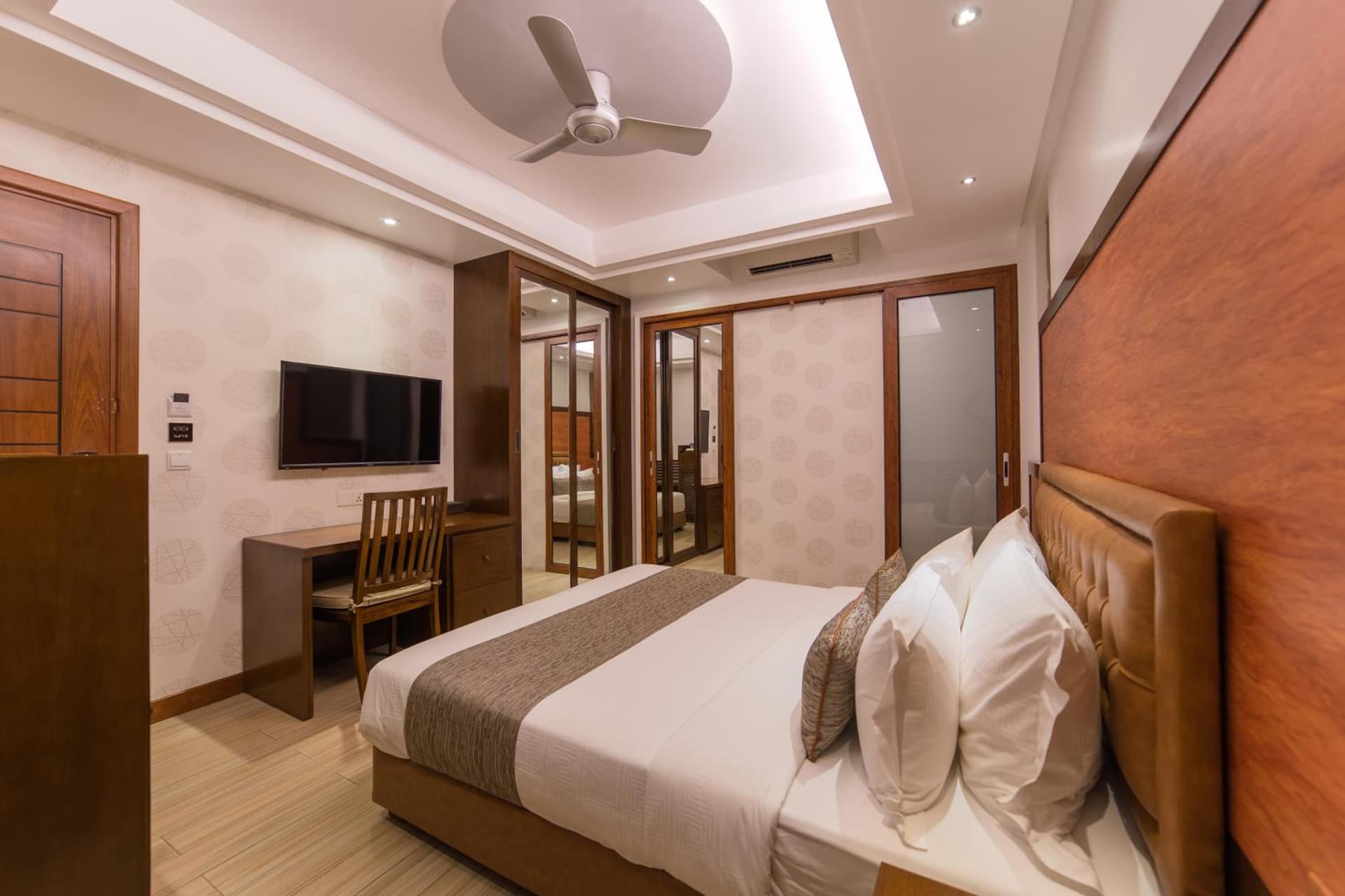 Super Deluxe Double with Balcony