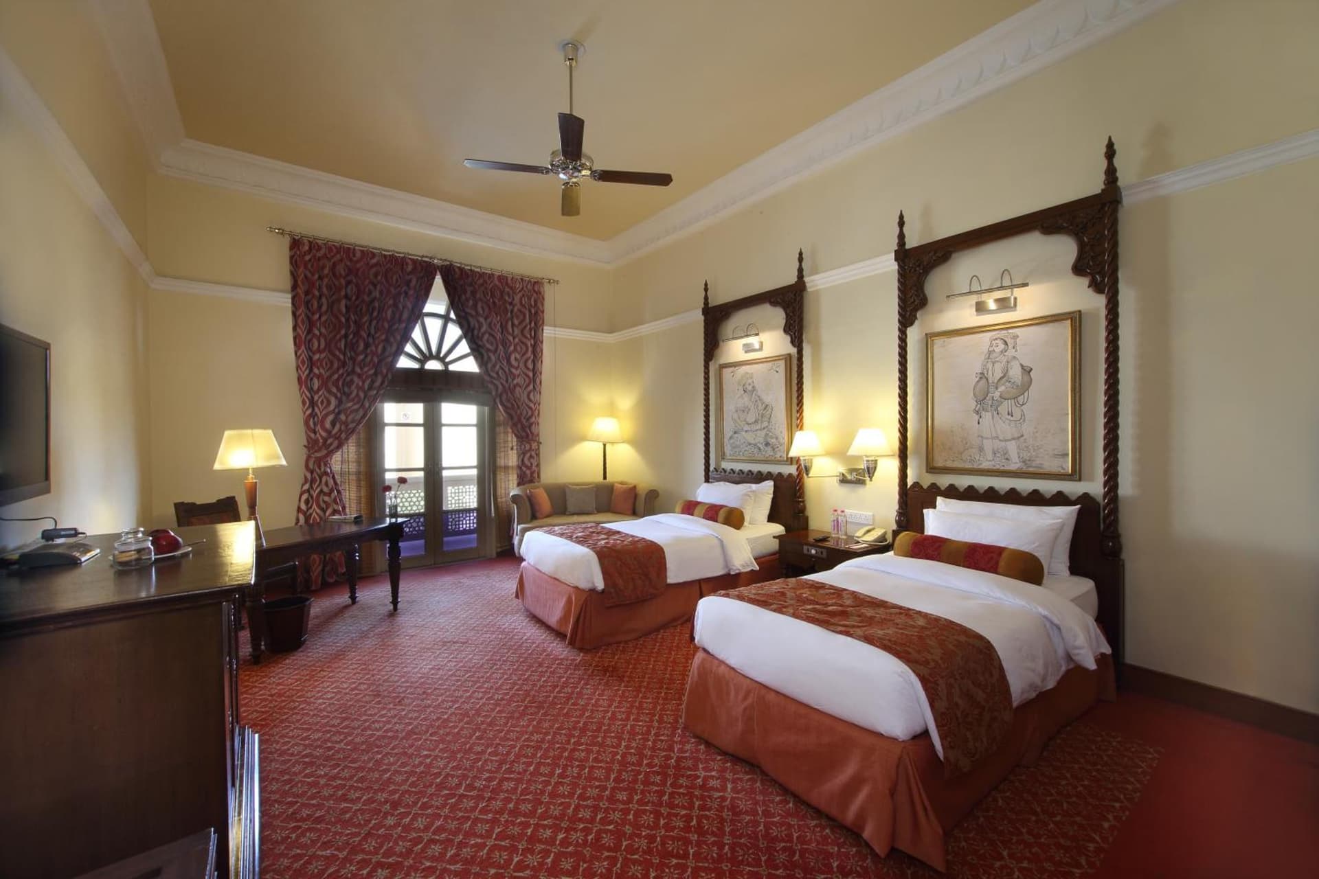 Deluxe Garden View Twin Room
