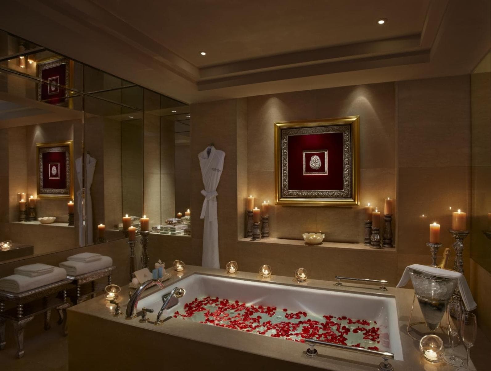 Royal King Room