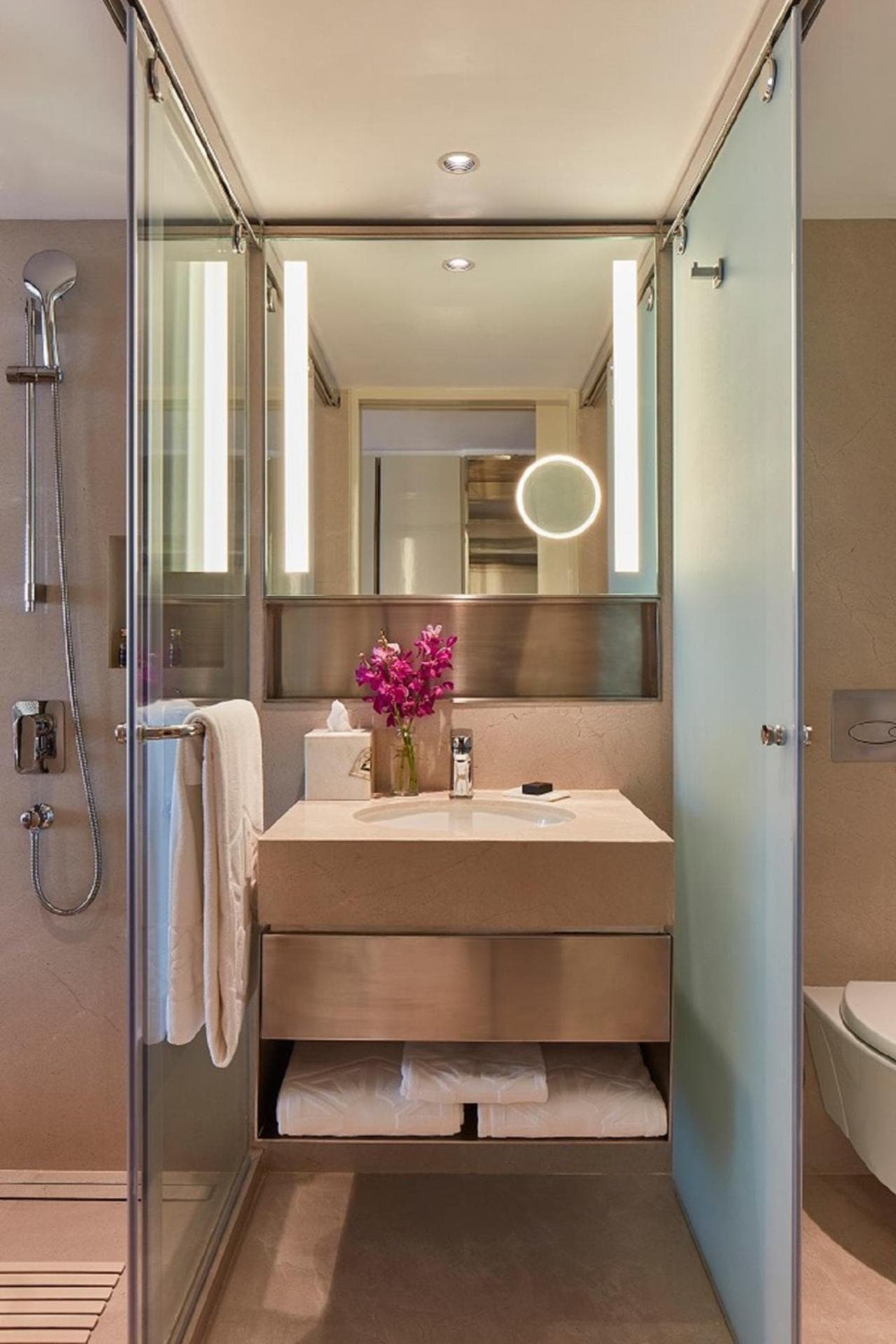 Superior King Sea View Room