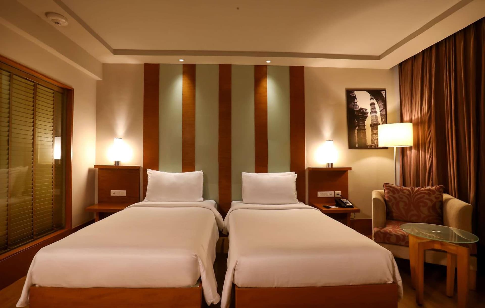 Standard Twin Room