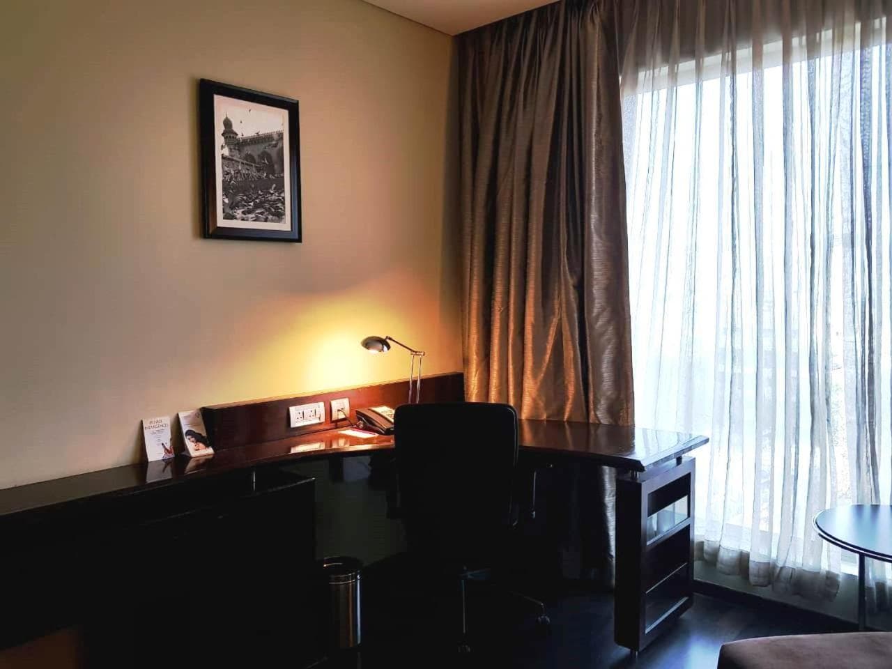 Premium King Room