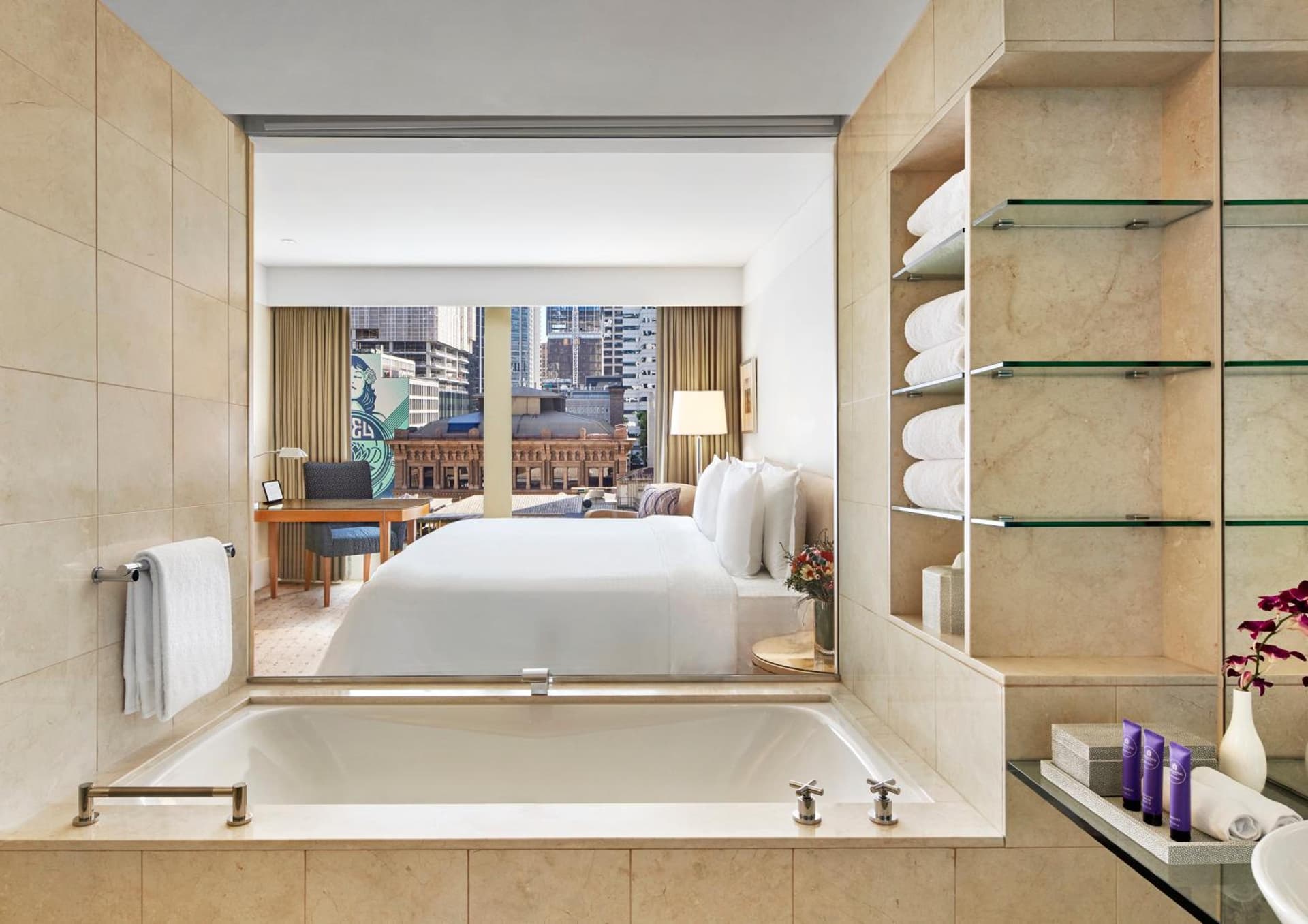 Deluxe King Room