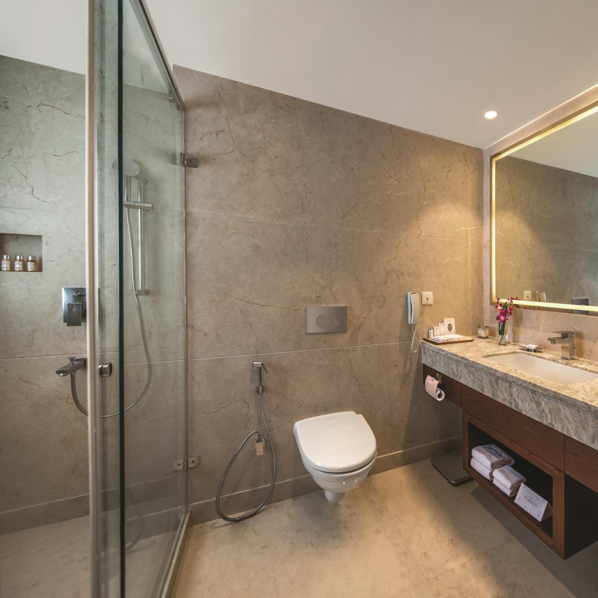 Suite Double Room