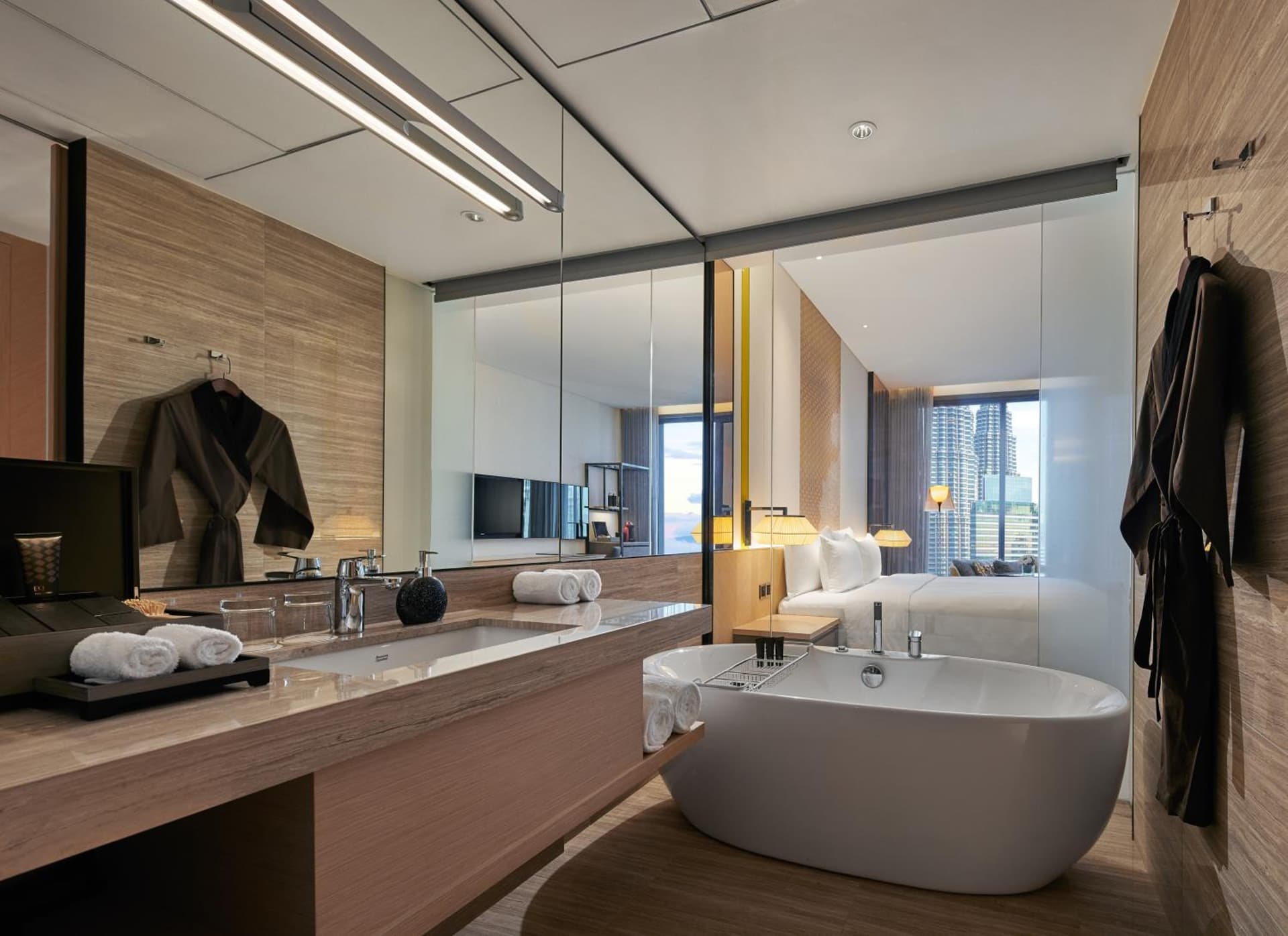 Club King Room
