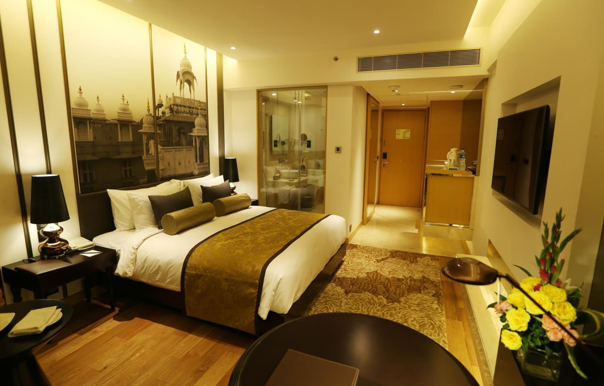 Superior King Room