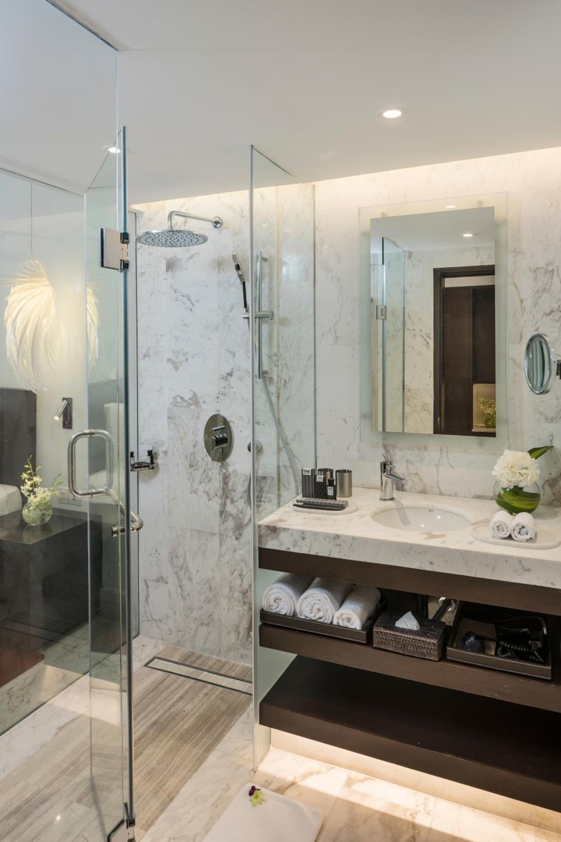 Luxury Queen Room