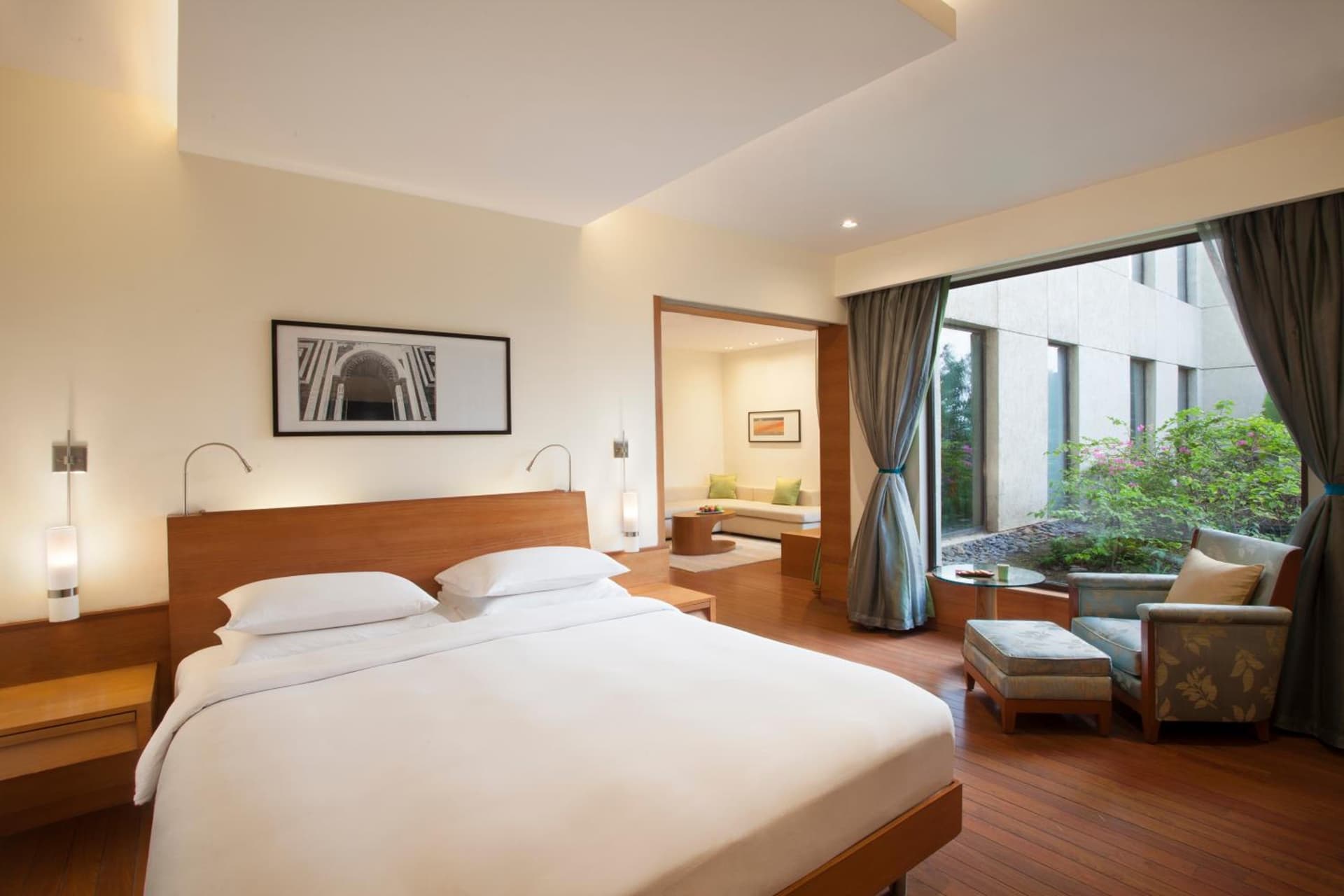 Suite King Room